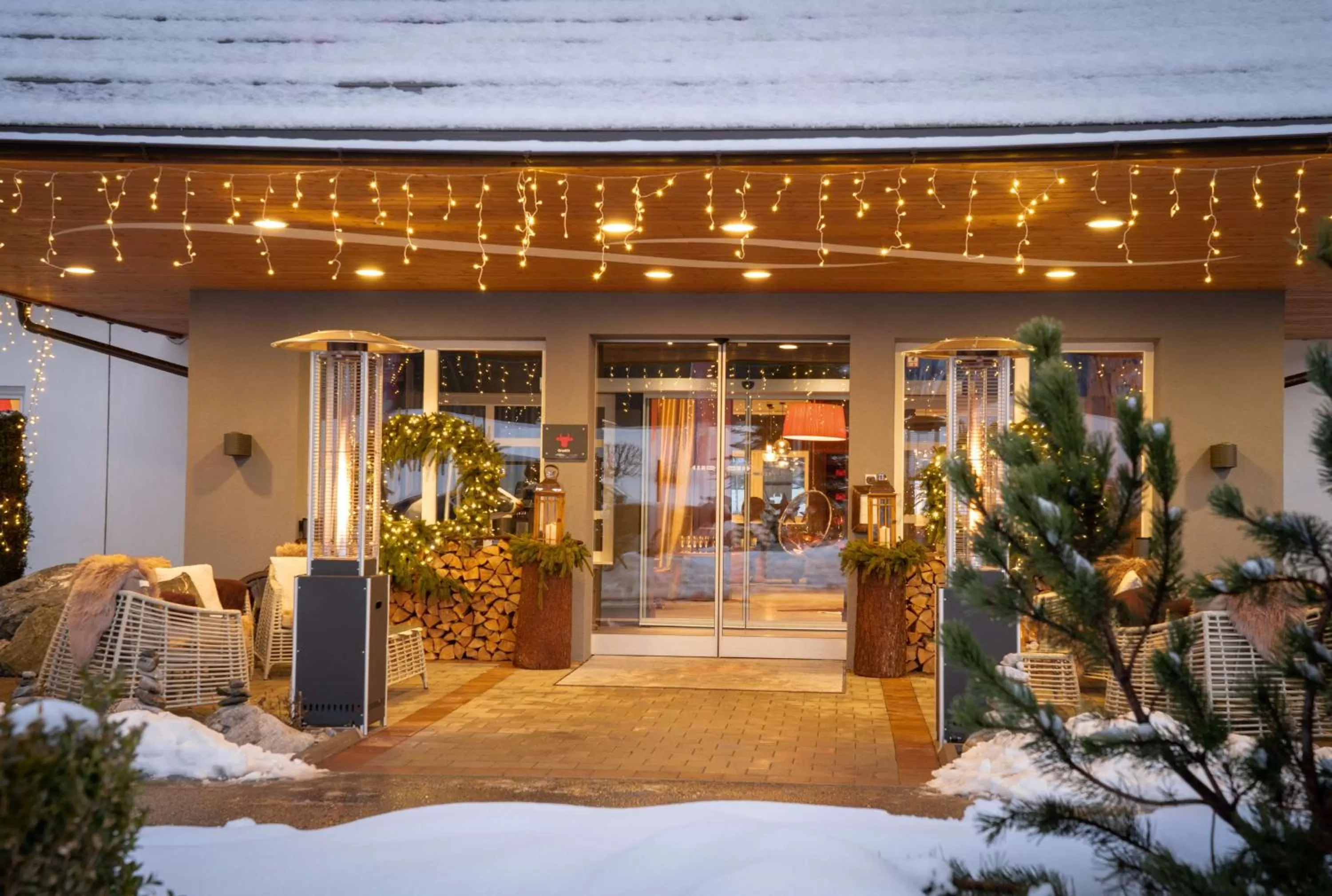 Property building in KUHOTEL by Rilano