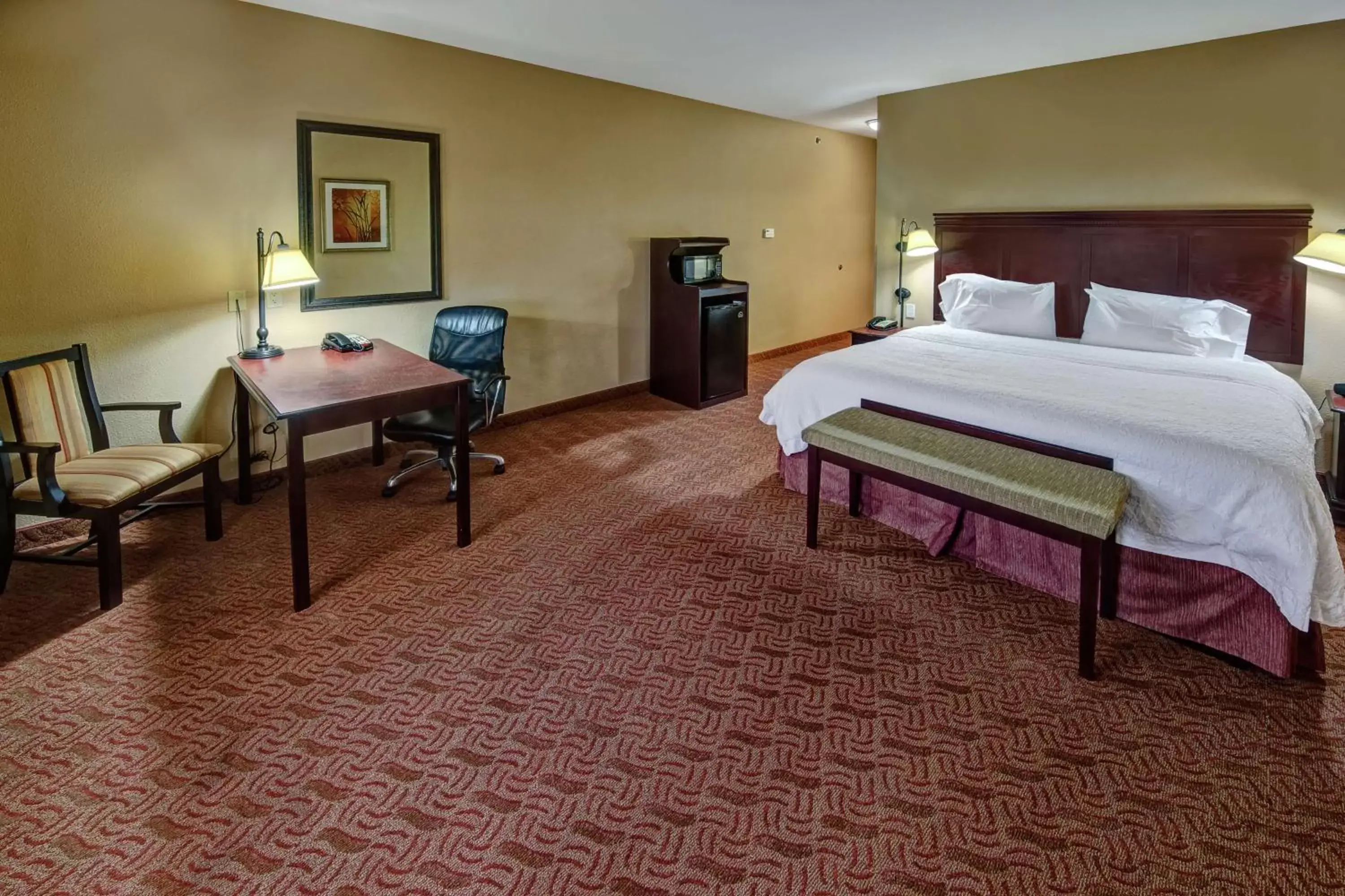 Bedroom, Bed in Hampton Inn & Suites Corsicana Bedroom, Bed in Hampton Inn & Suites Corsicana