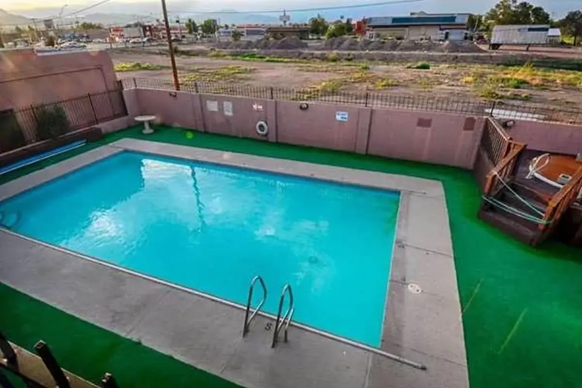 Pool View in San Miguel Inn