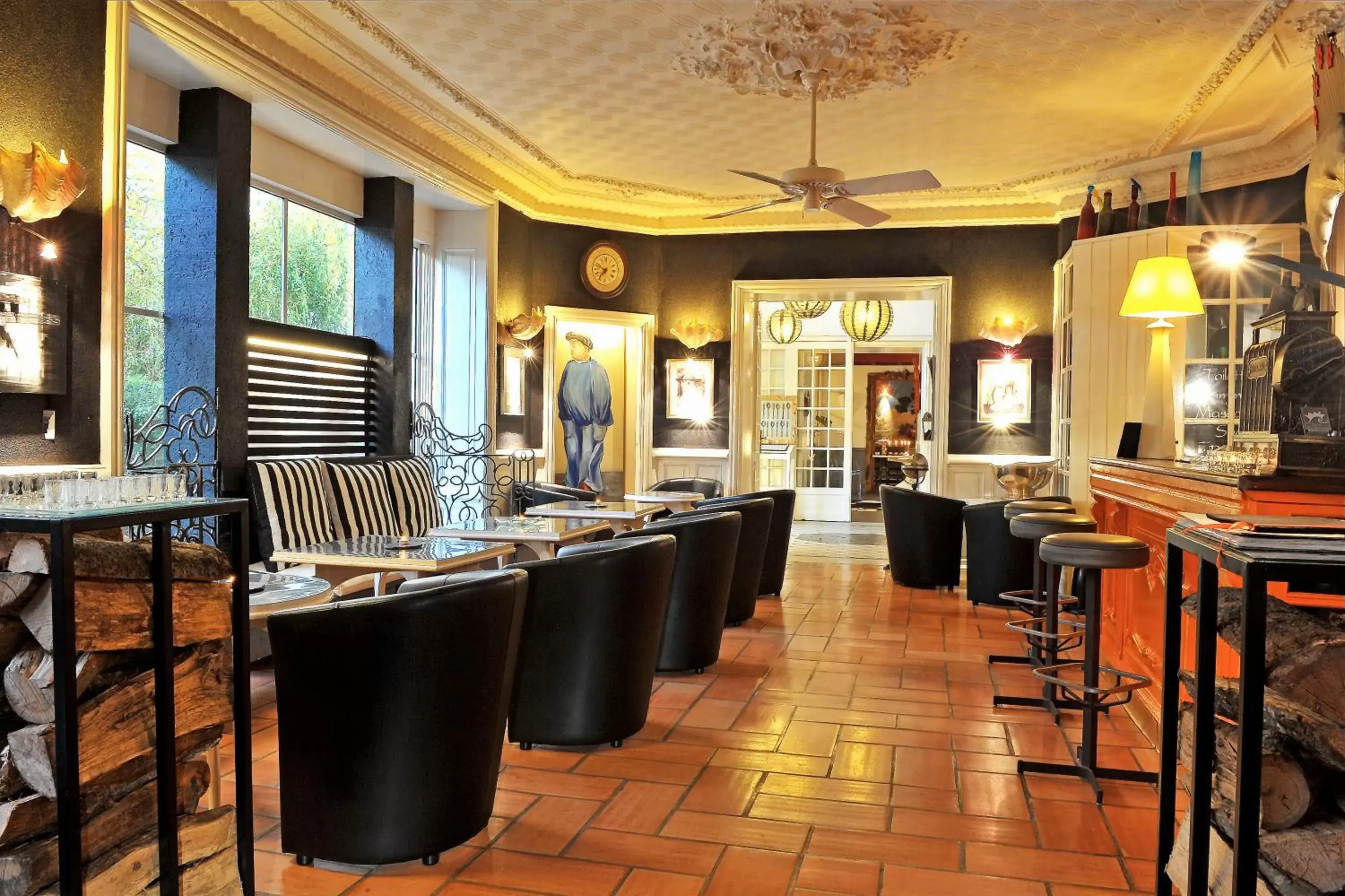 Lounge or bar, Restaurant/Places to Eat in Hotel de Charme Le Sud Bretagne