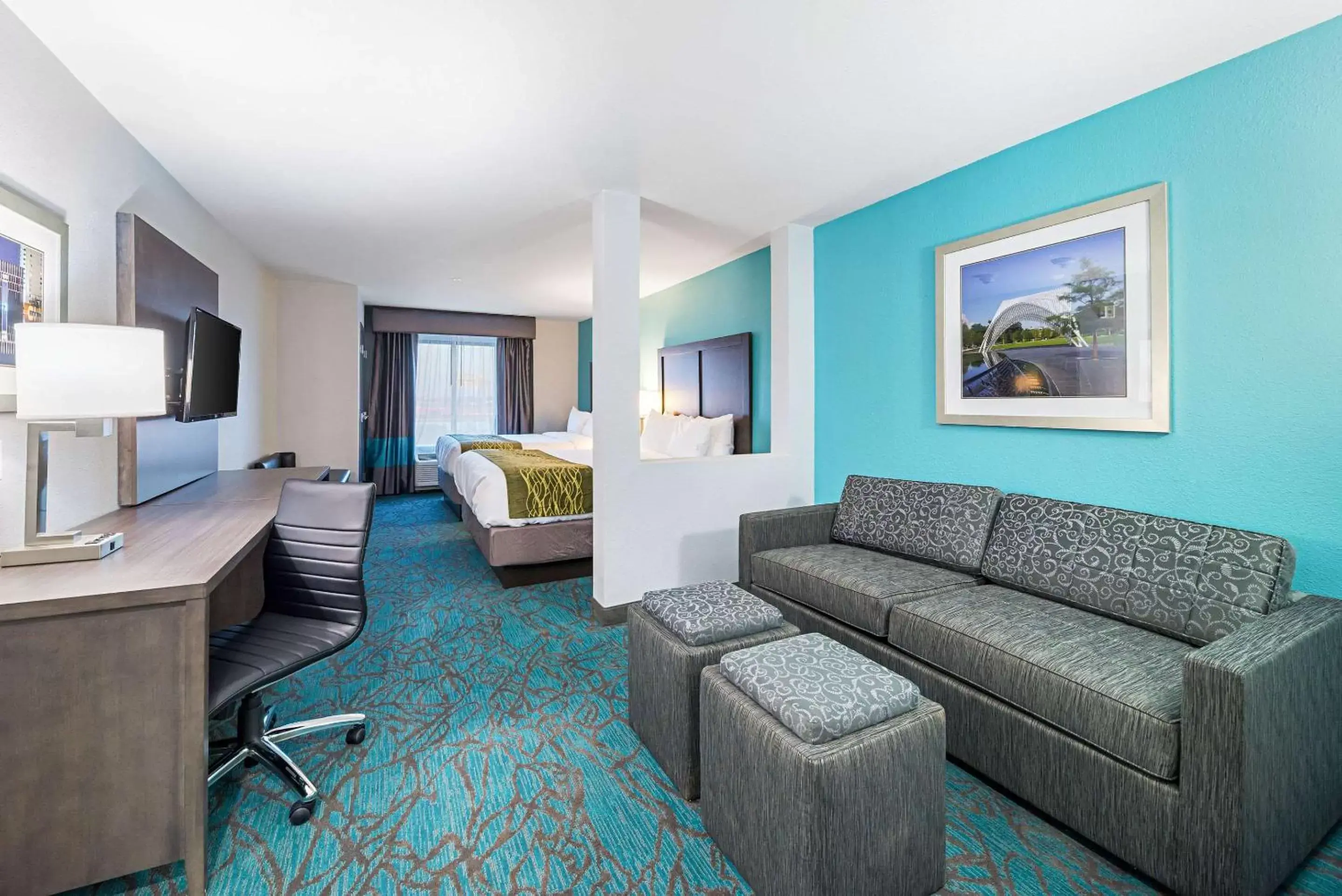 Photo of the whole room, Seating Area in Comfort Inn & Suites Oklahoma City near Bricktown