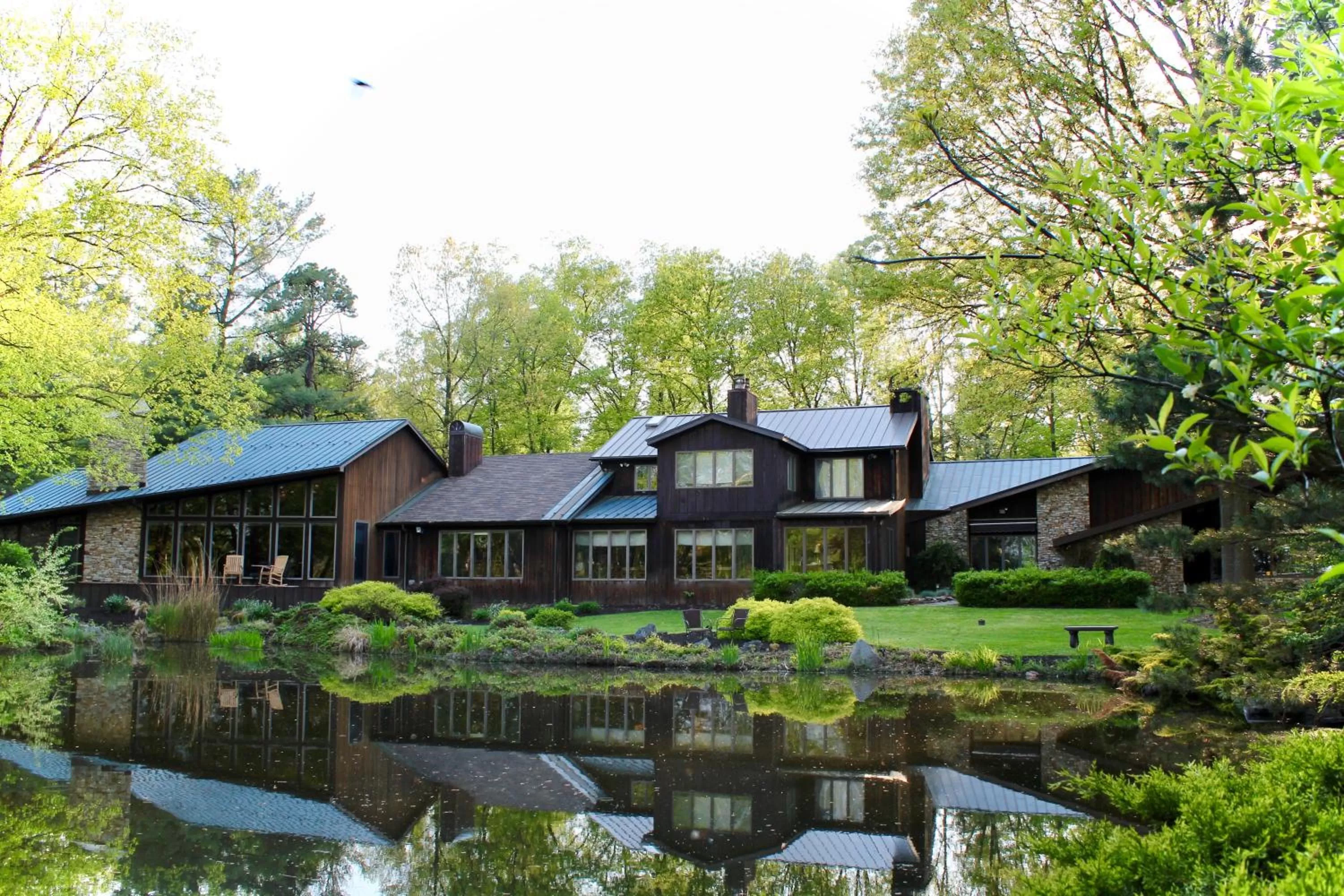 Property Building in The Inn at White Oak