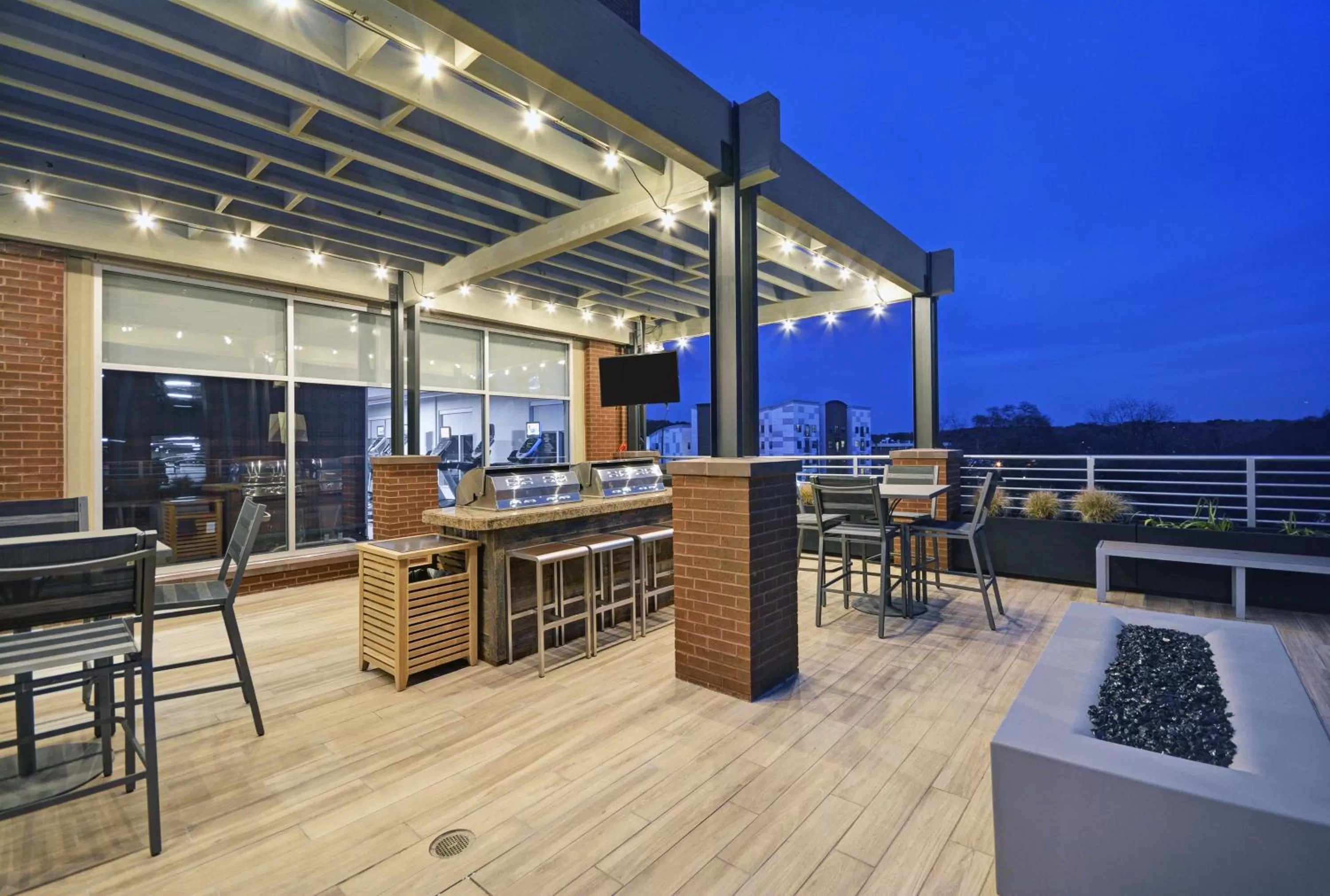 Dining area in Homewood Suites by Hilton Athens Downtown University Area