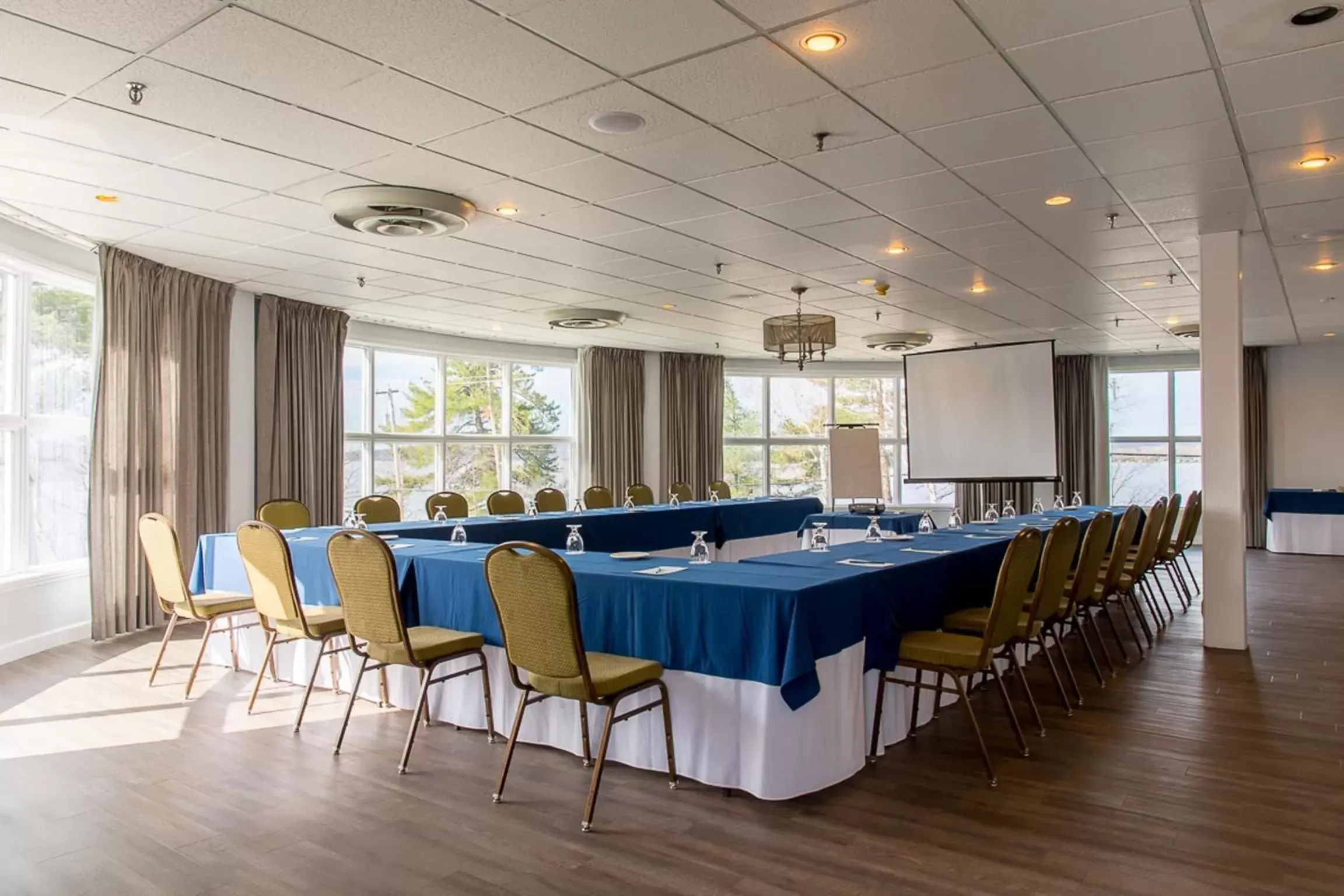 Meeting/conference room in Hotel Lac Brome