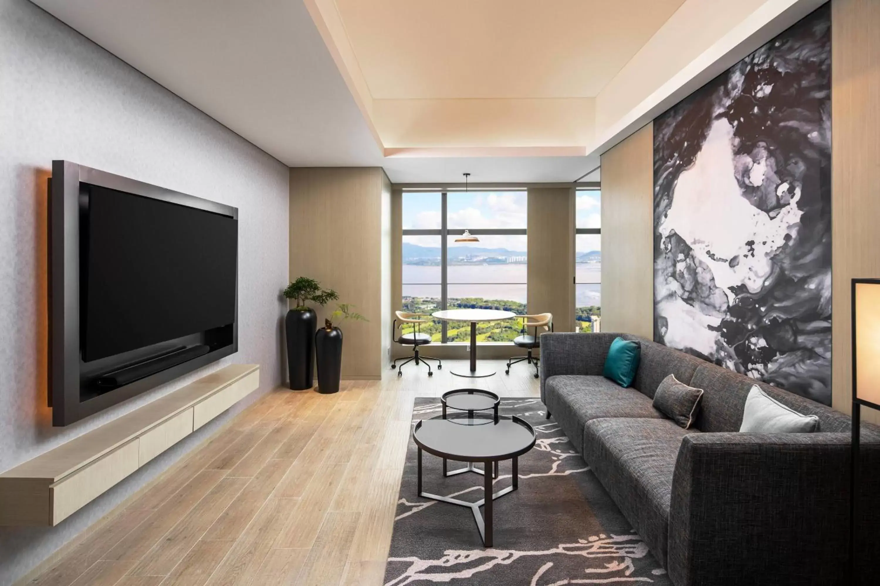 Living room in Renaissance Shenzhen Bay Hotel