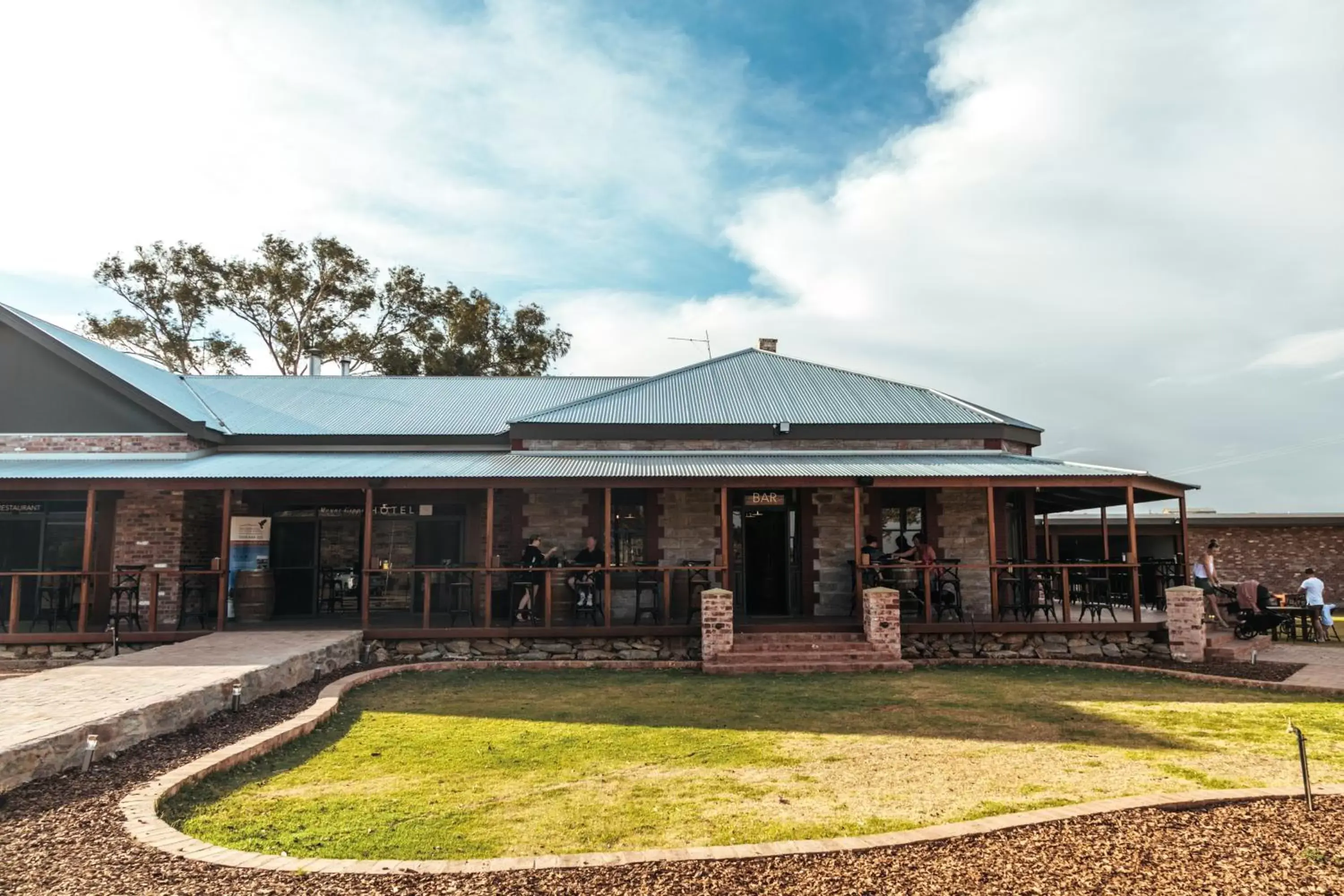 Property Building in Broken Hill Outback Resort
