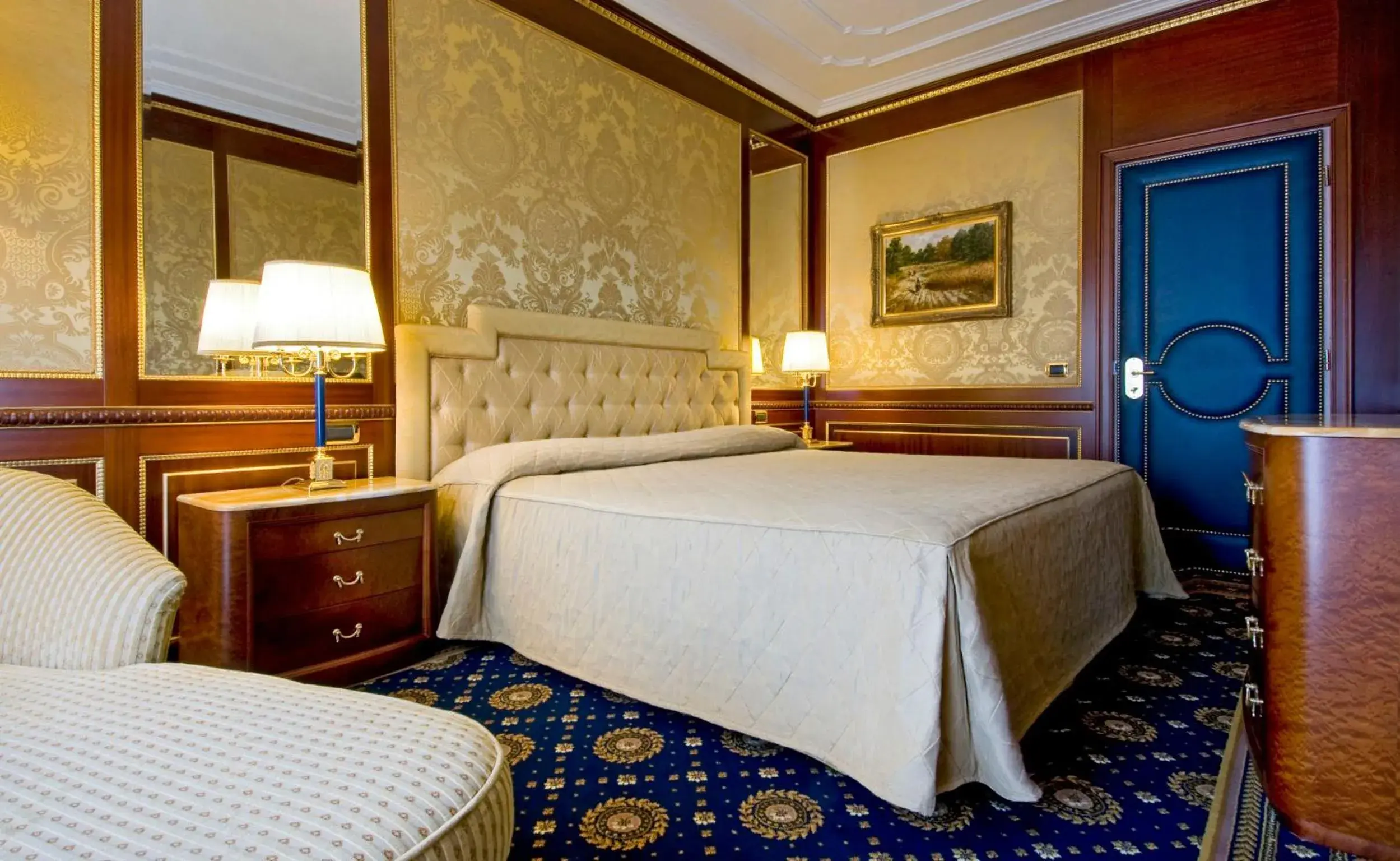 Bed in Grand Hotel Bristol