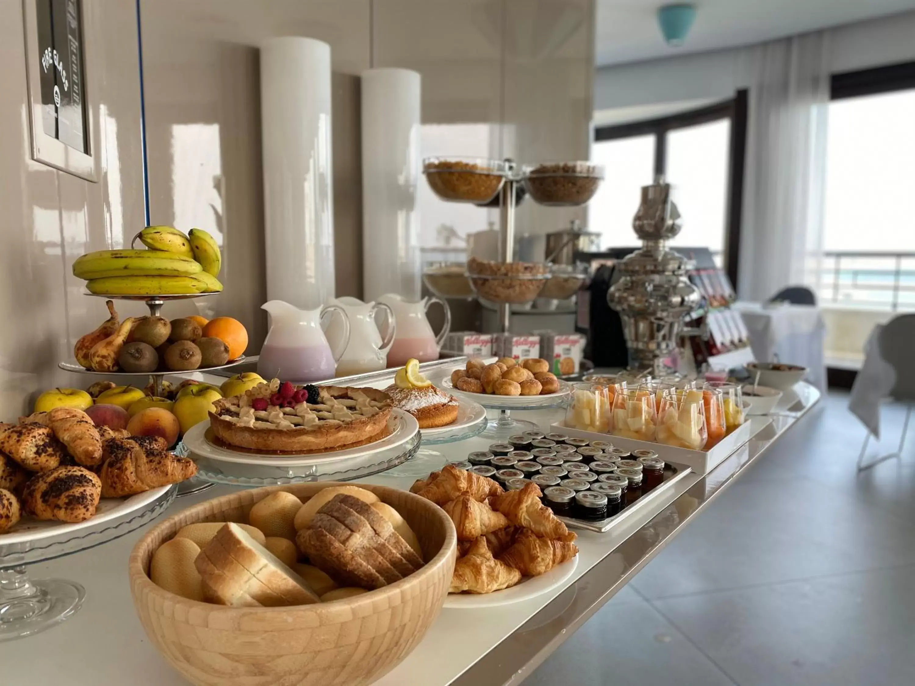 Buffet breakfast in iH Grande Albergo Delle Nazioni