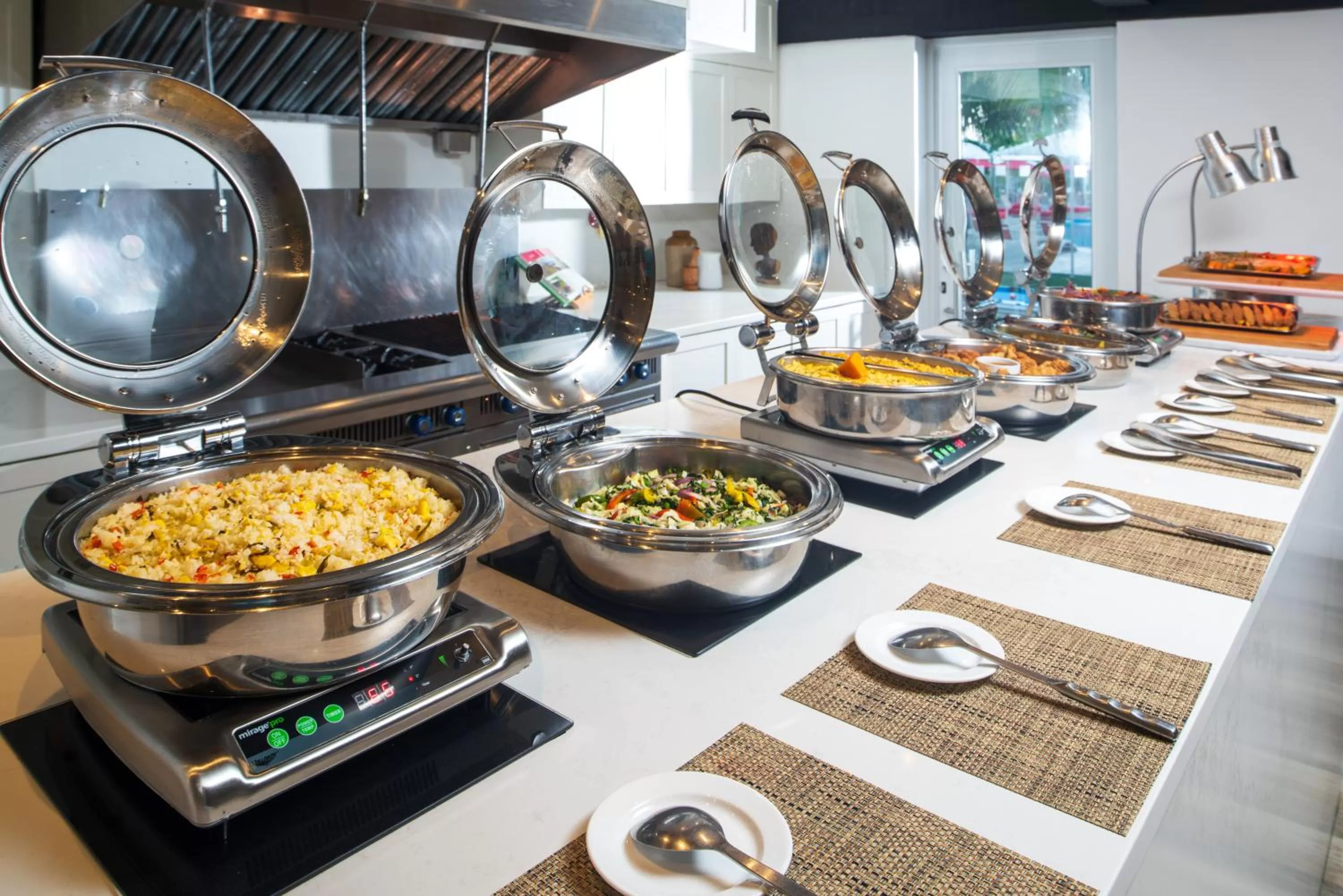 Food in S Hotel Montego Bay - Luxury Boutique All-Inclusive Hotel