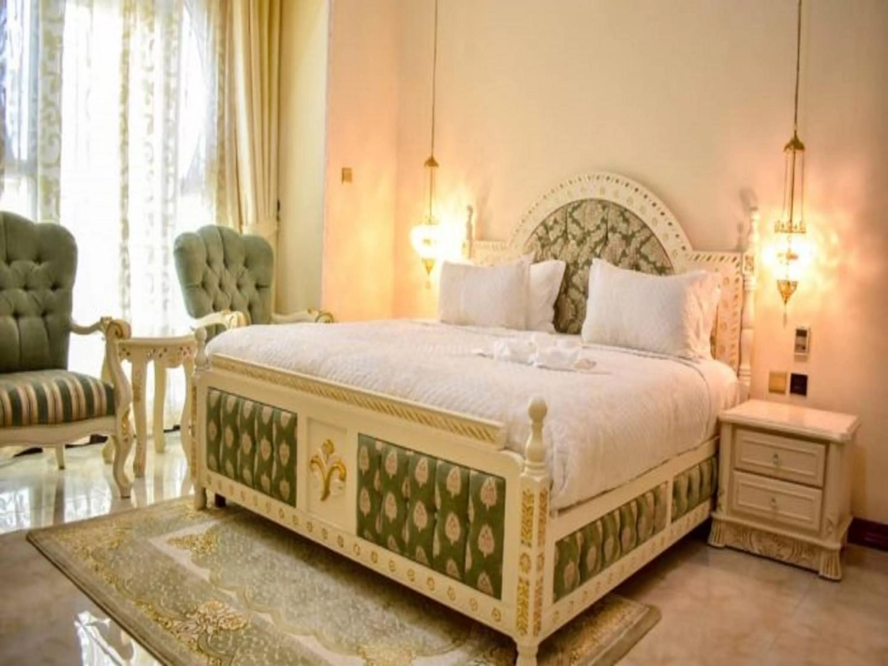 Bedroom, Bed in Madinat Al Bahr Business & Spa Hotel