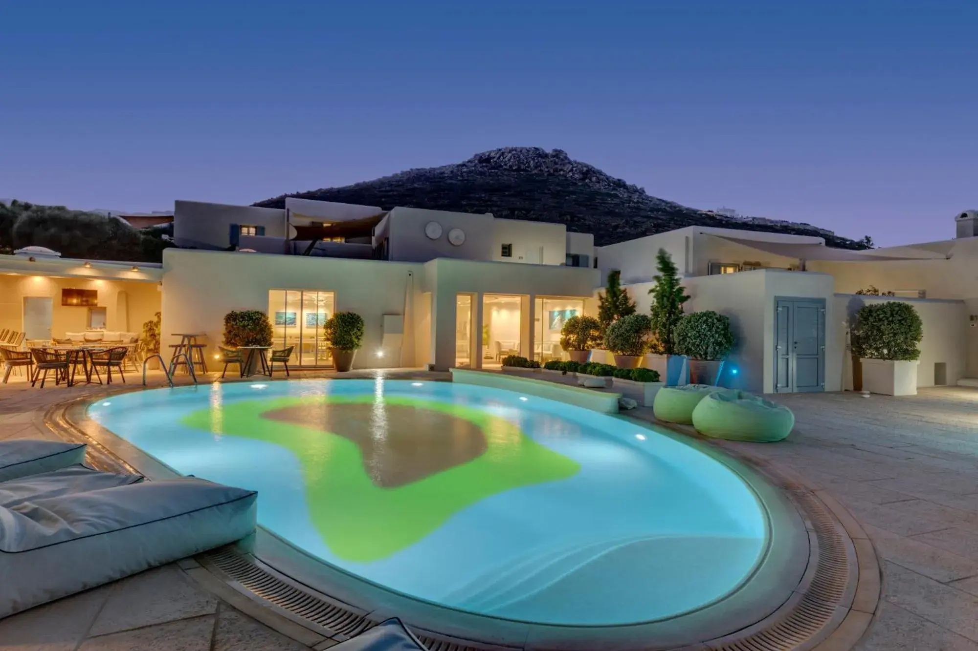 Swimming Pool in Kouros Art Hotel (Adults Only)