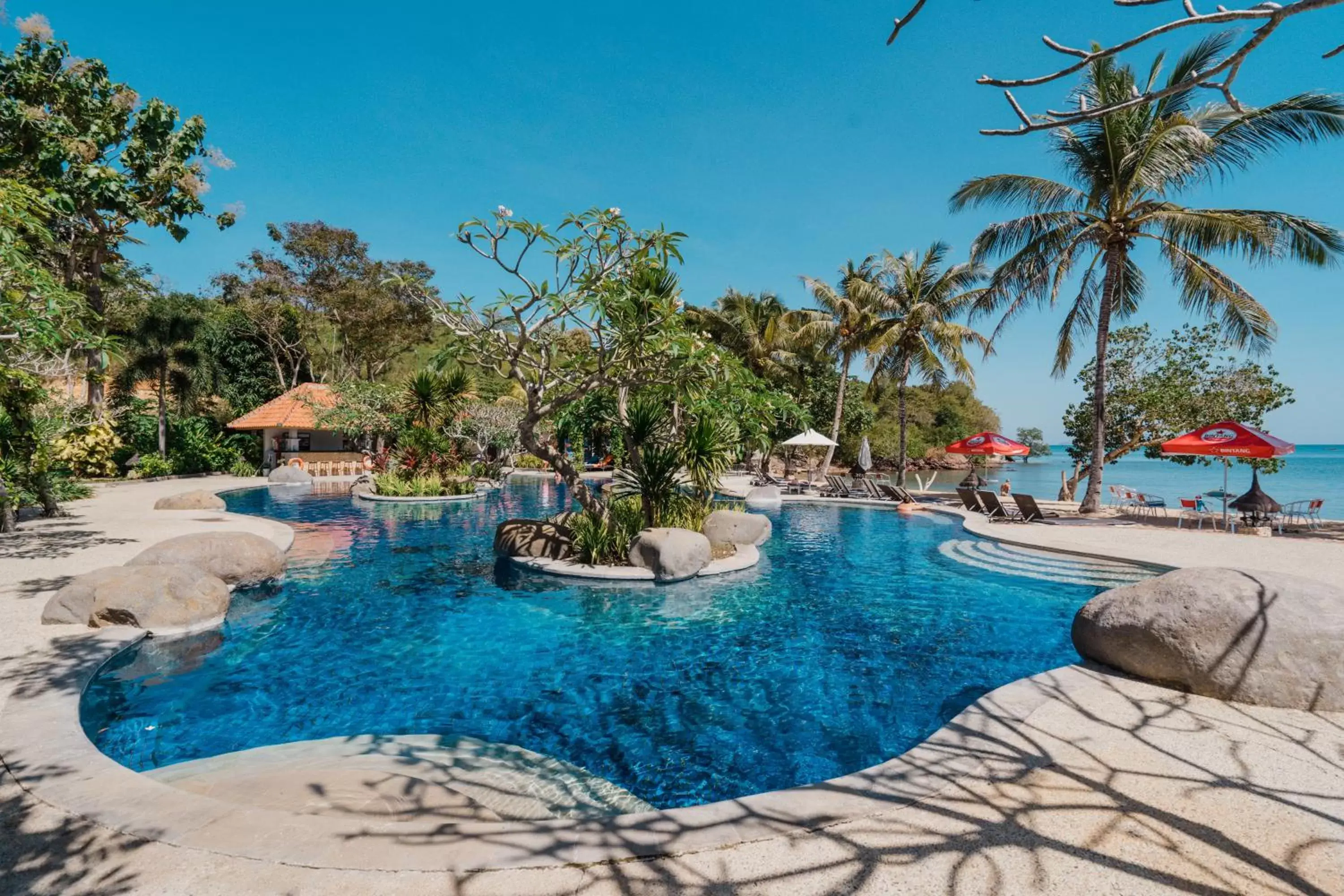 Swimming Pool in Bintang Flores Hotel