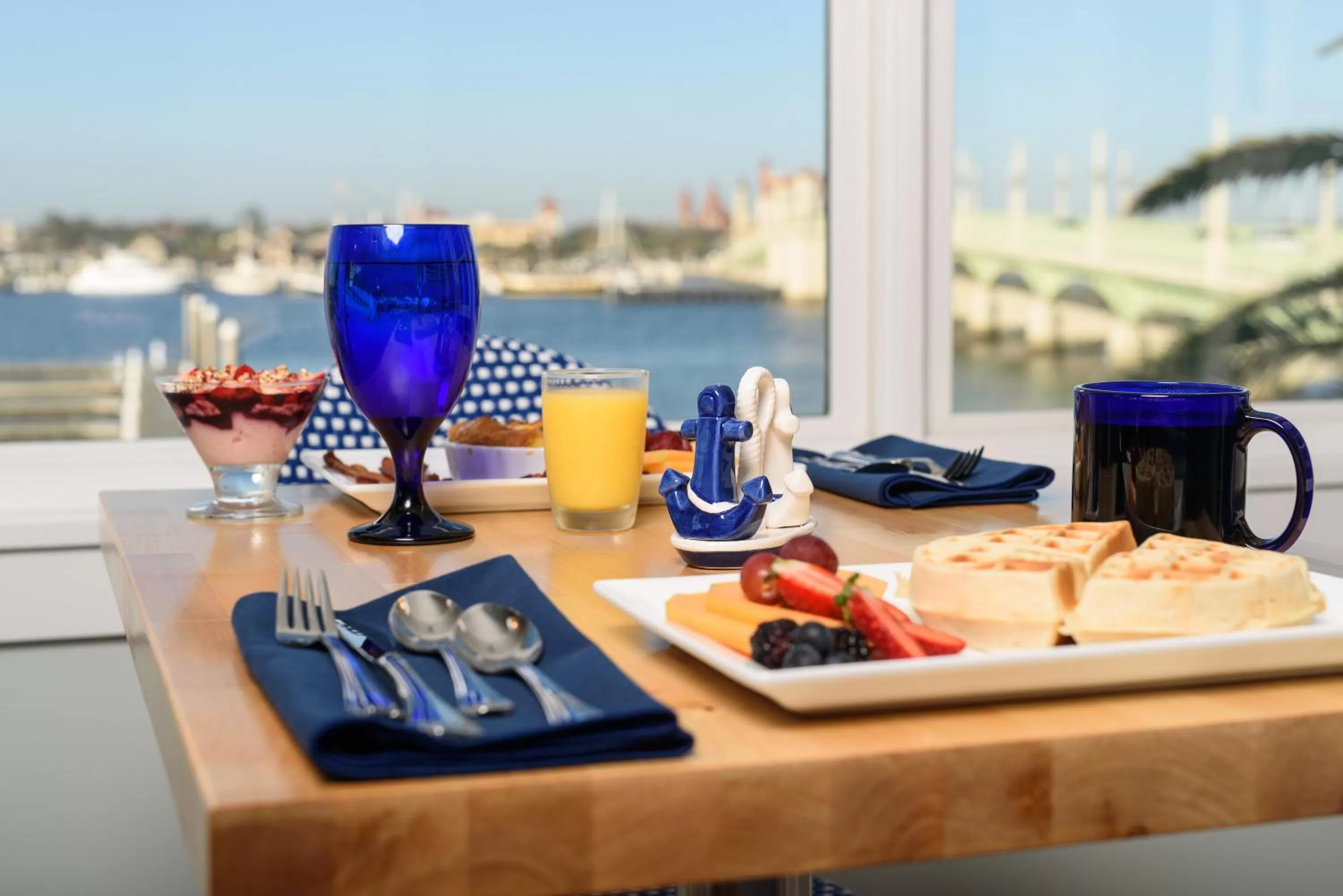 Breakfast in Marker 8 Hotel and Marina