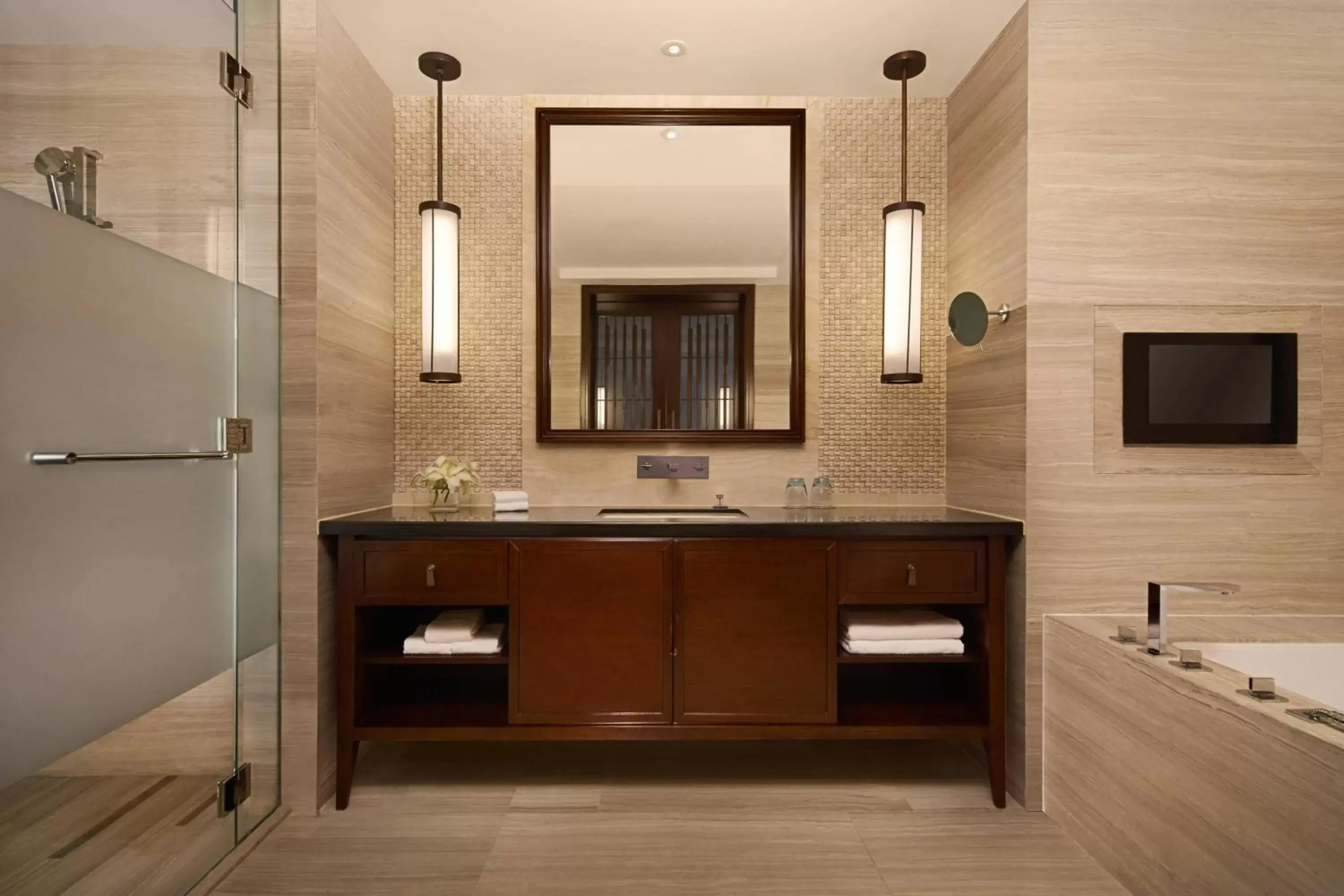 Bathroom in Sheraton Shenzhou Peninsula Resort