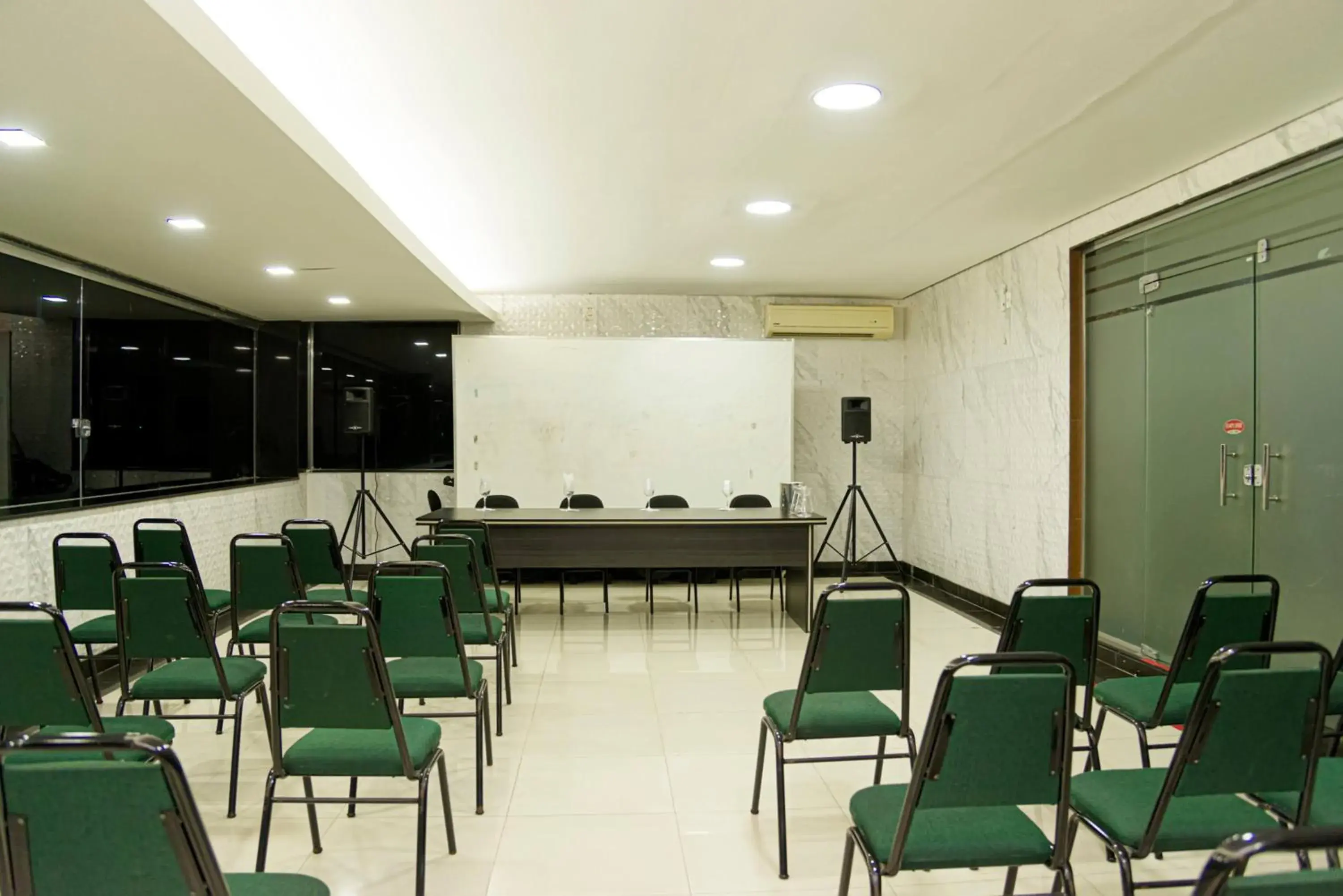 Meeting/conference room in Summit Amazônia Tower Hotel