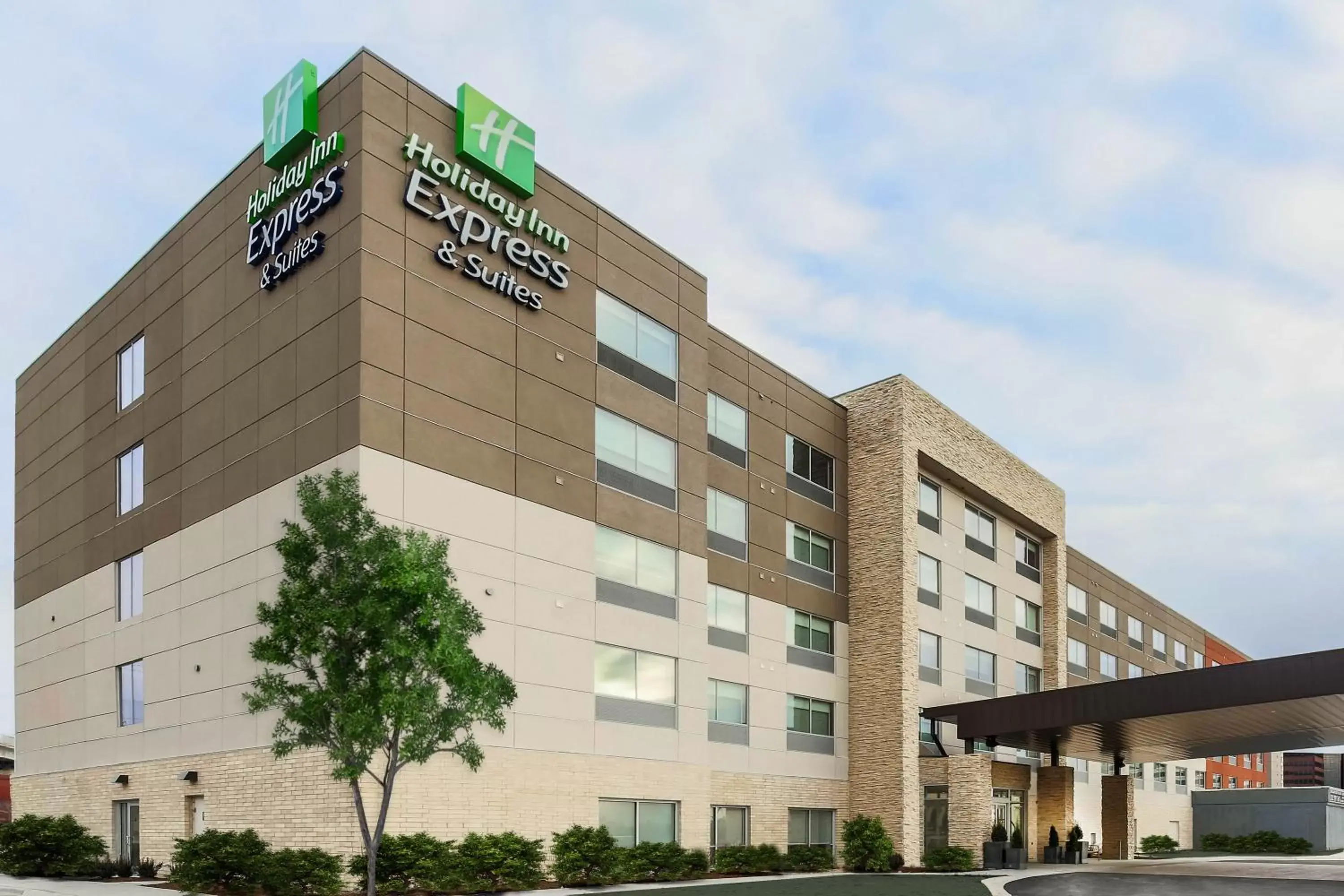 Property Building in Holiday Inn Express & Suites Chicago O'Hare Airport, an IHG Hotel
