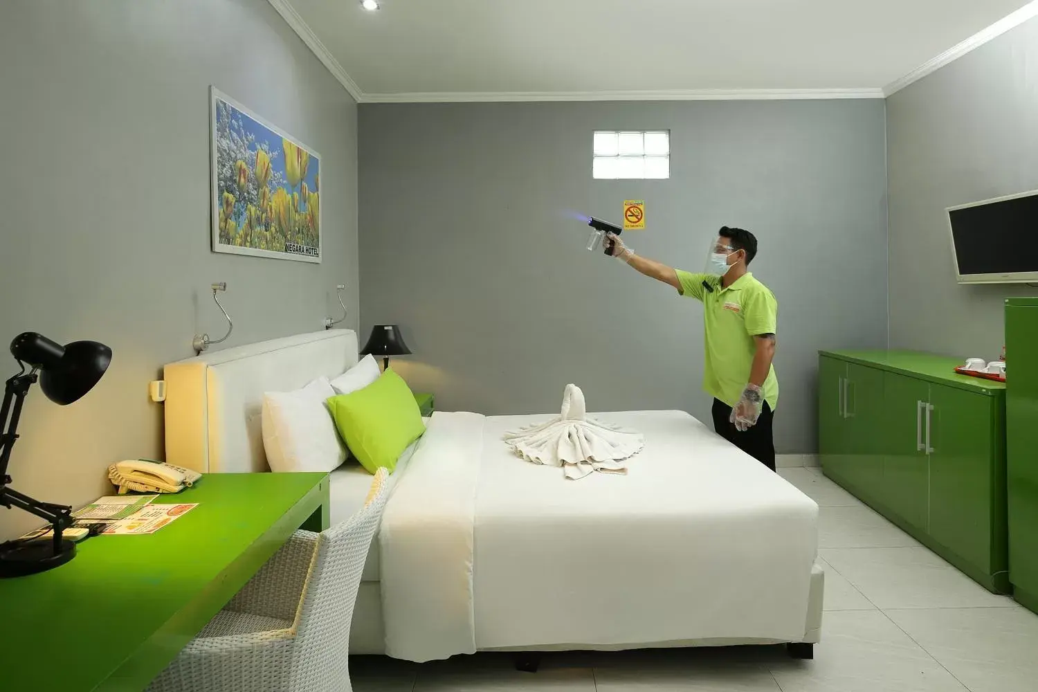 Staff, Bed in Negara Hotel - CHSE Certified Staff, Bed in Negara Hotel - CHSE Certified