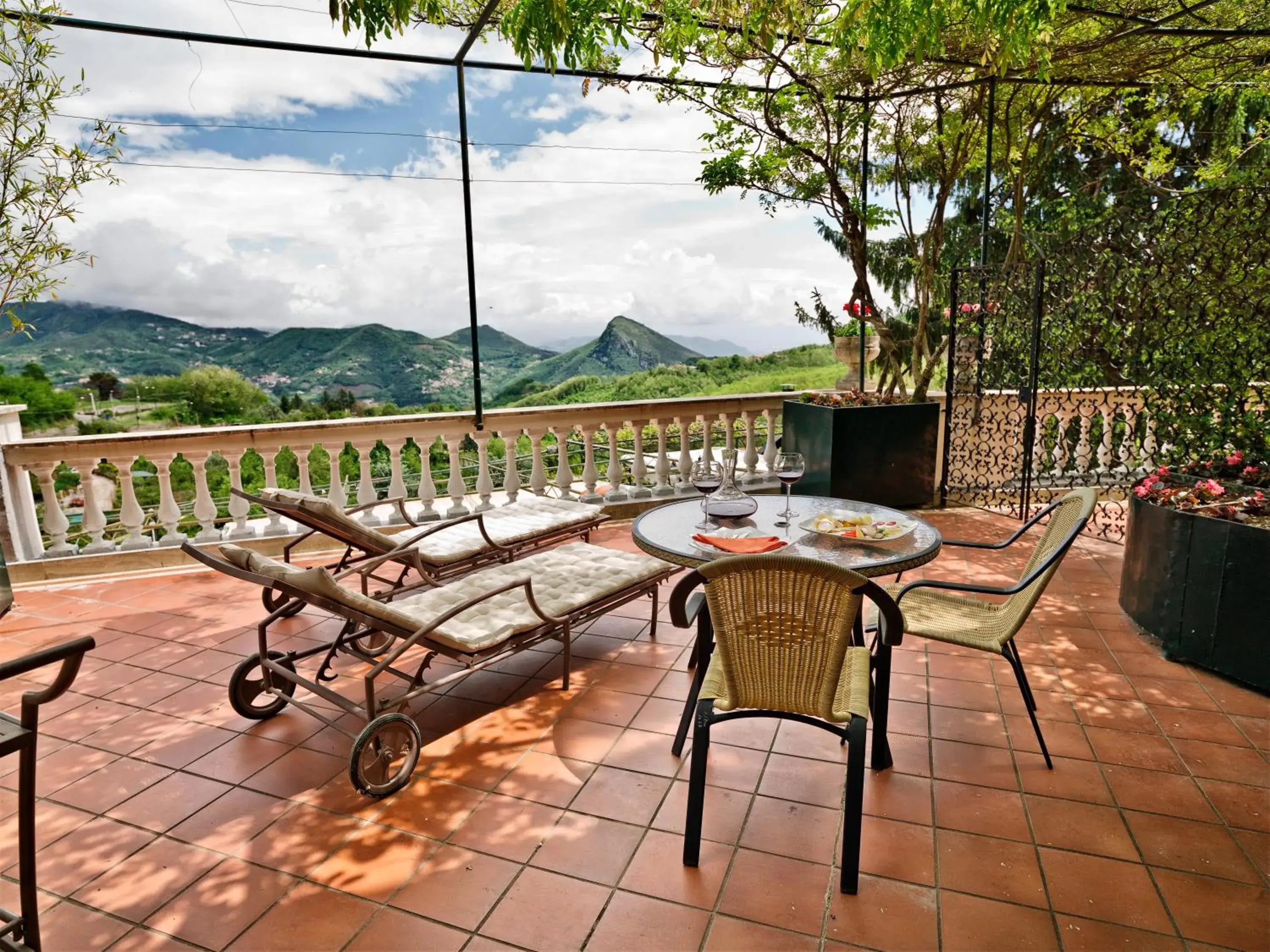 Balcony/Terrace in Hotel Scapolatiello