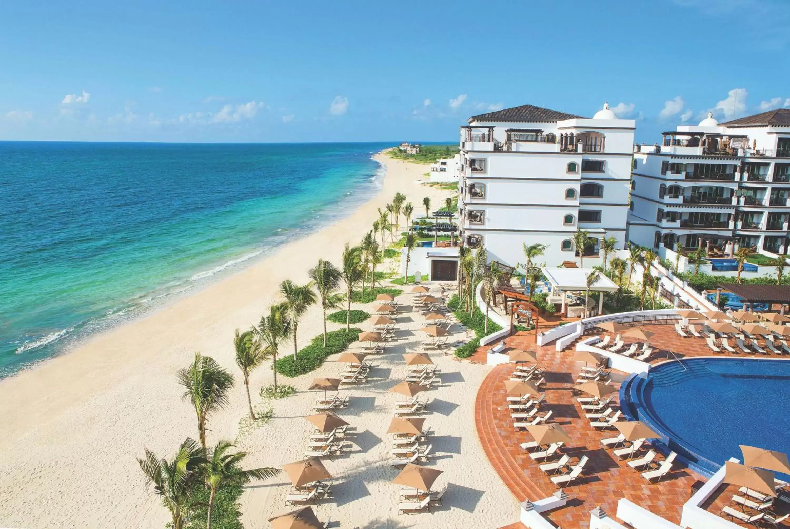 Property building, Pool View in Grand Residences Riviera Cancun, All Inclusive