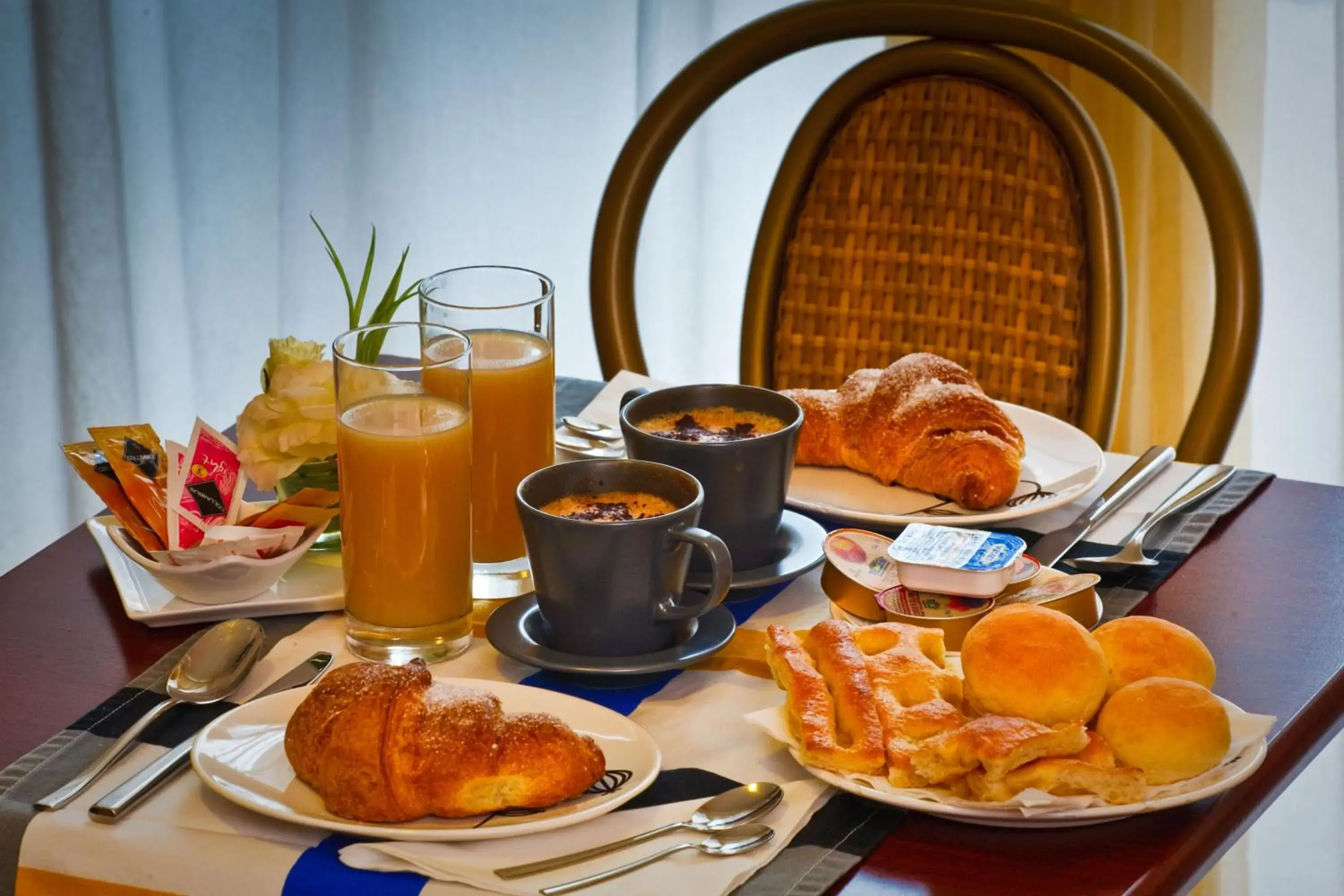 Food, Breakfast in Hotel Boccascena