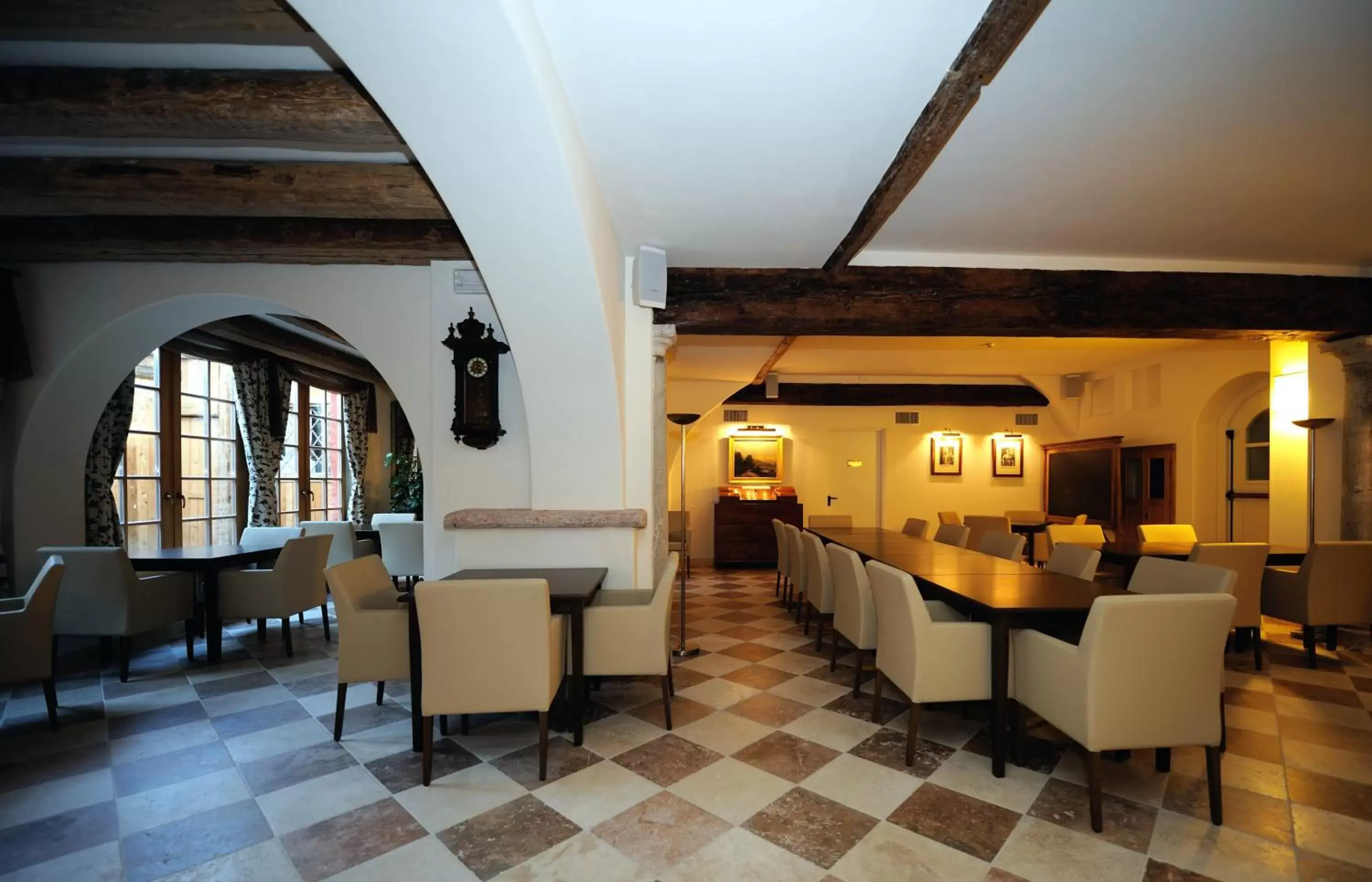 Restaurant/Places to Eat in Hotel Relais Vecchio Maso