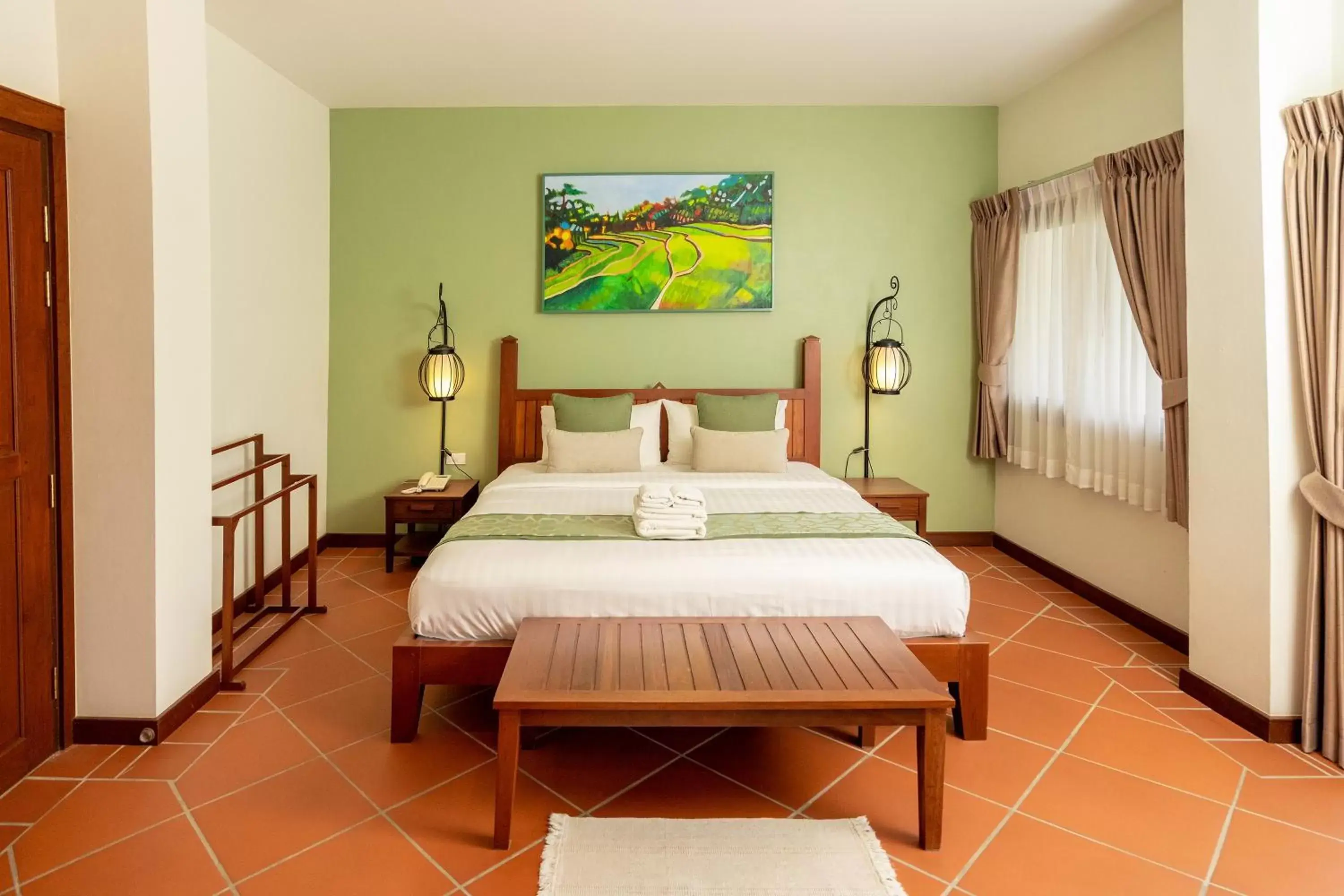 Bed in Villa Sanpakoi