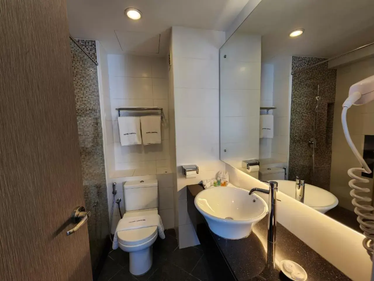 Bathroom in Hotel Capital Kota Kinabalu
