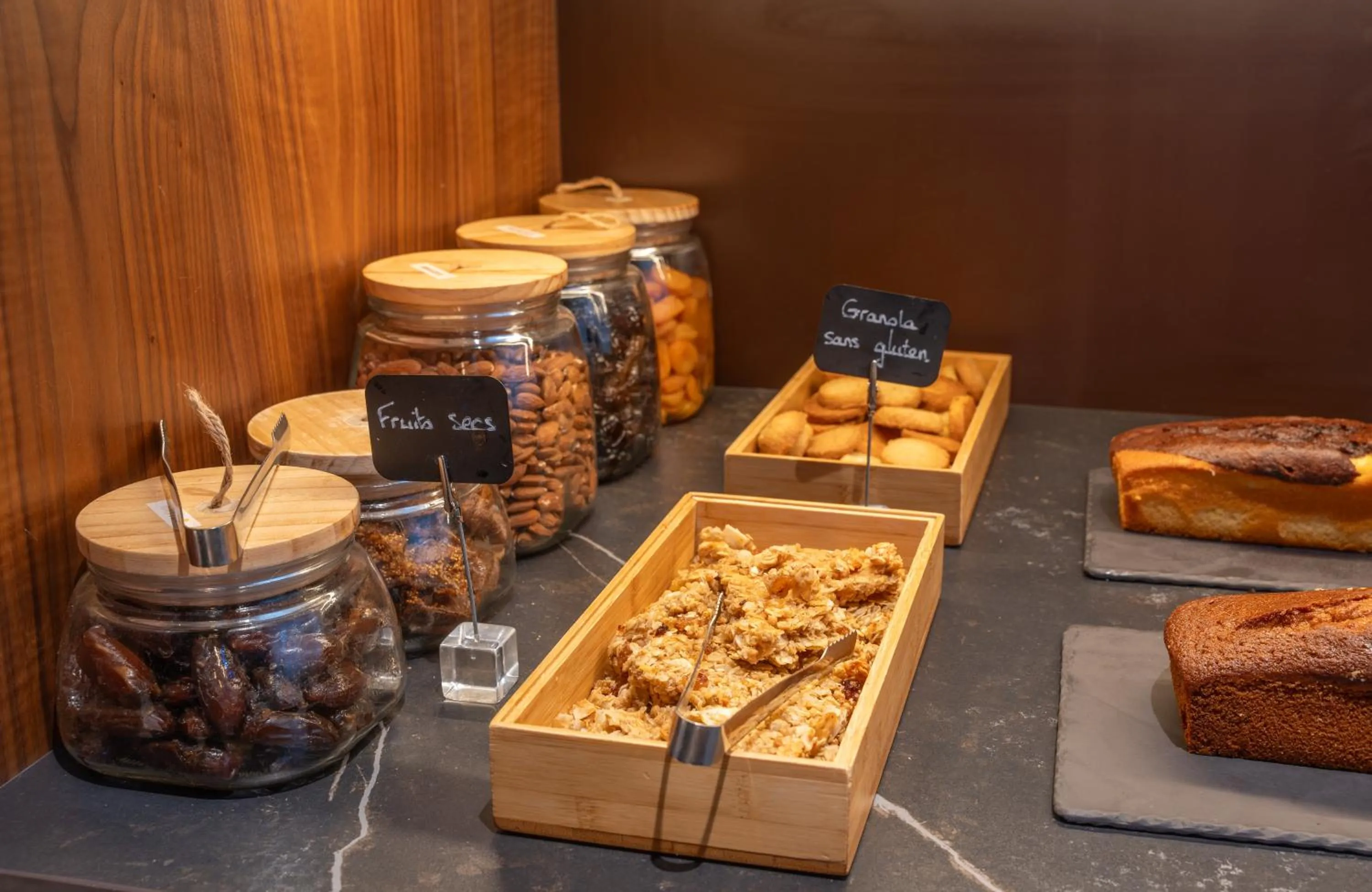 Breakfast in Novotel SPA Rennes Centre Gare