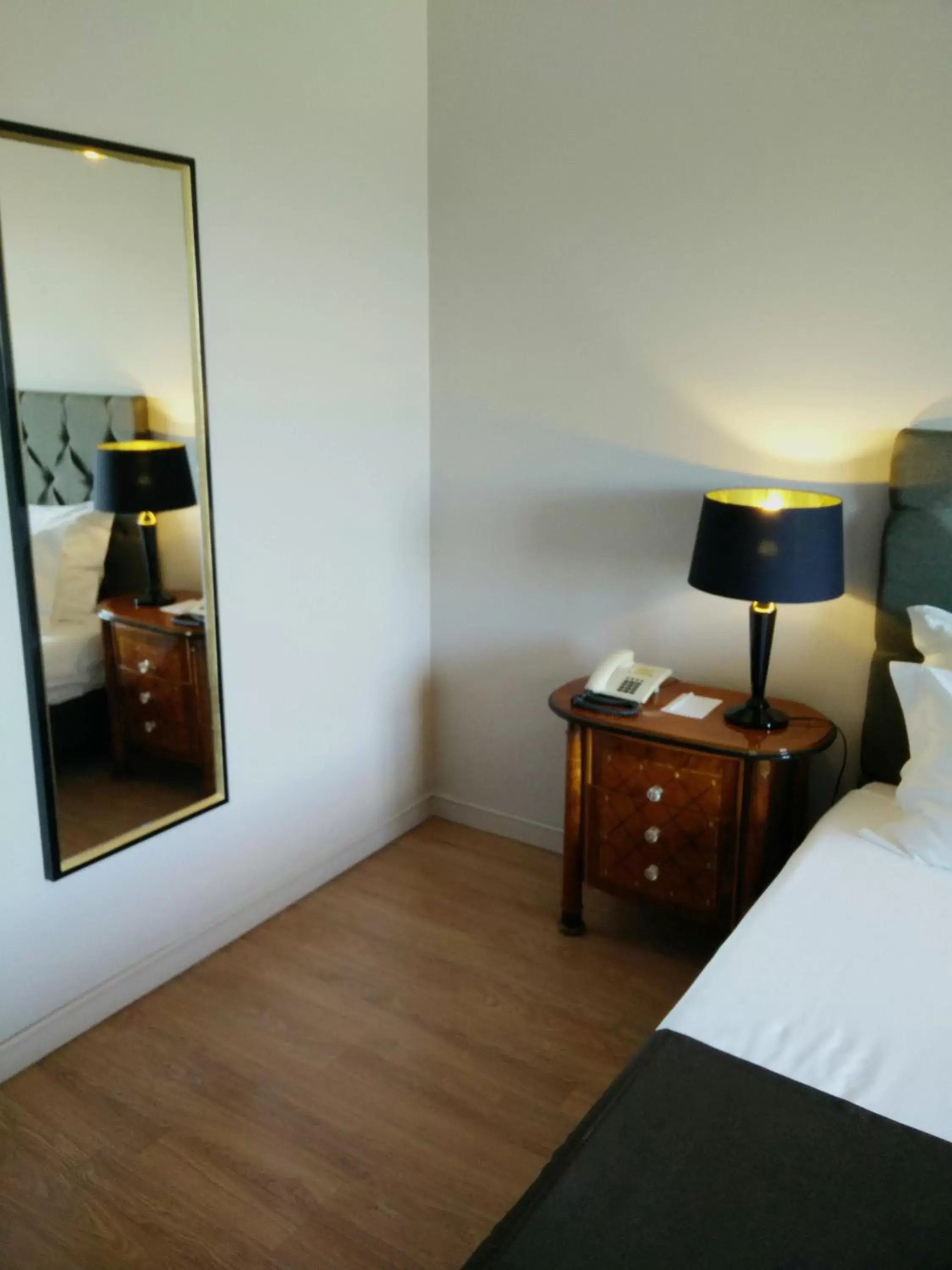 Superior Double or Twin Room with Sea View in Golden Tulip Porto Gaia Superior Double or Twin Room with Sea View in Golden Tulip Porto Gaia