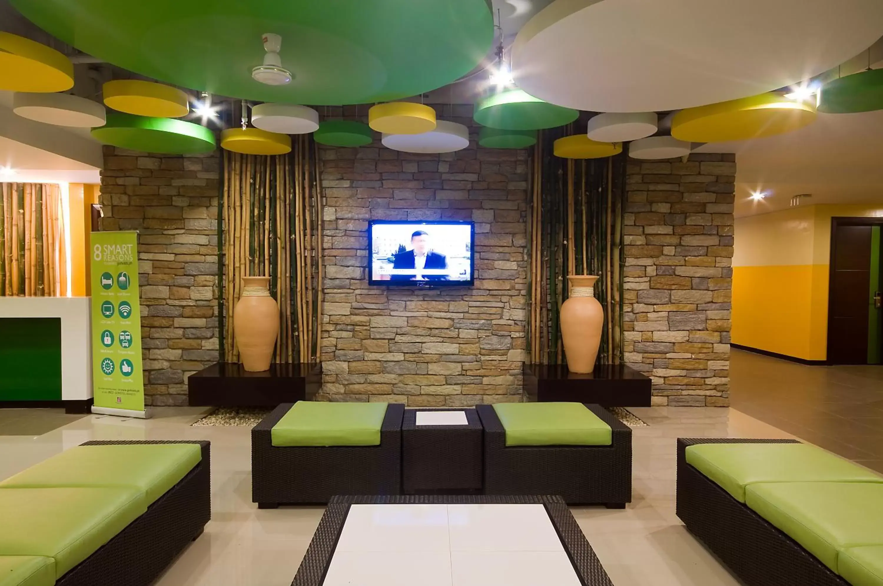 Lobby or reception, Seating Area in Go Hotels Puerto Princesa