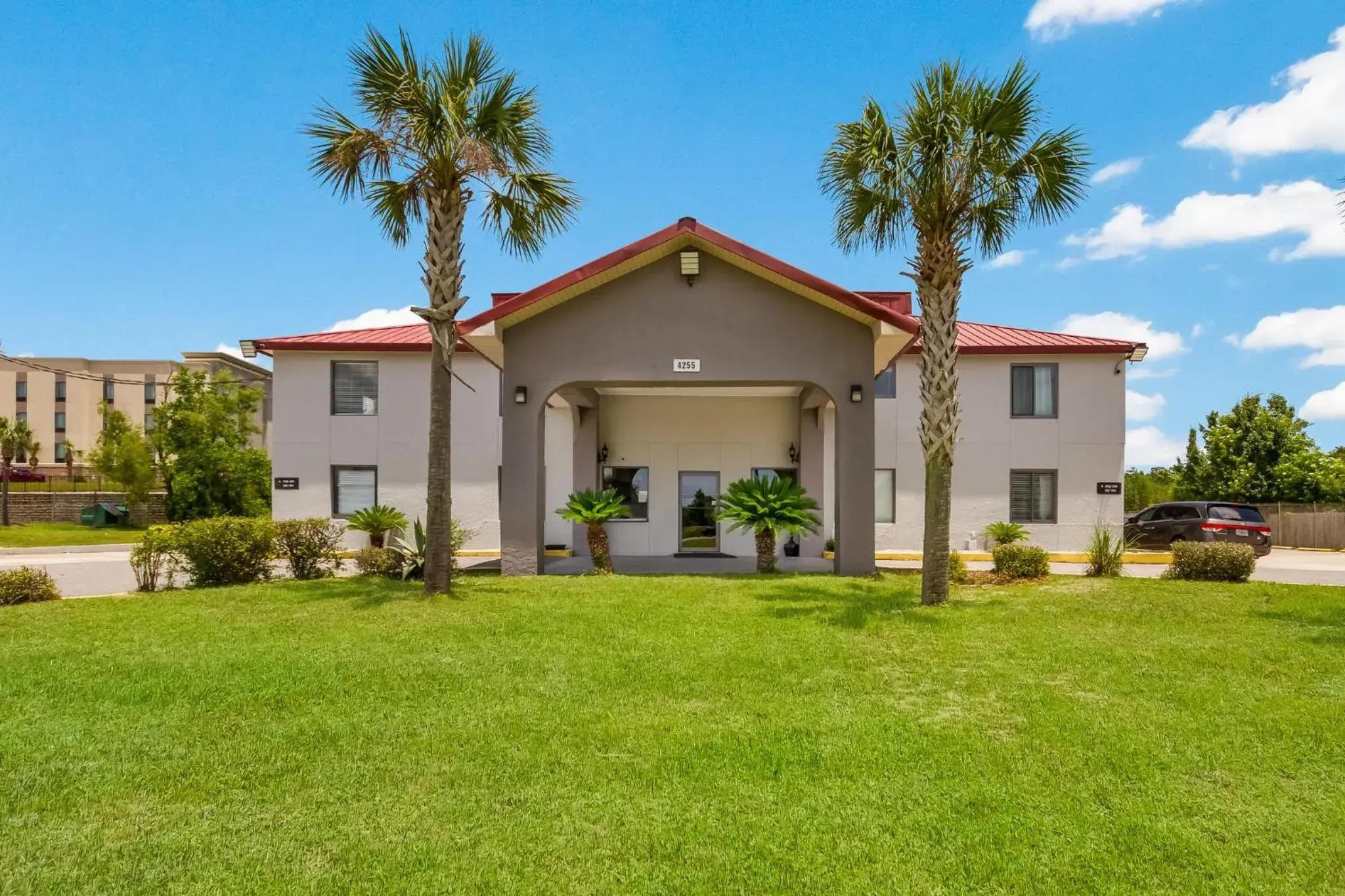 Property Building in Red Roof Inn Crestview