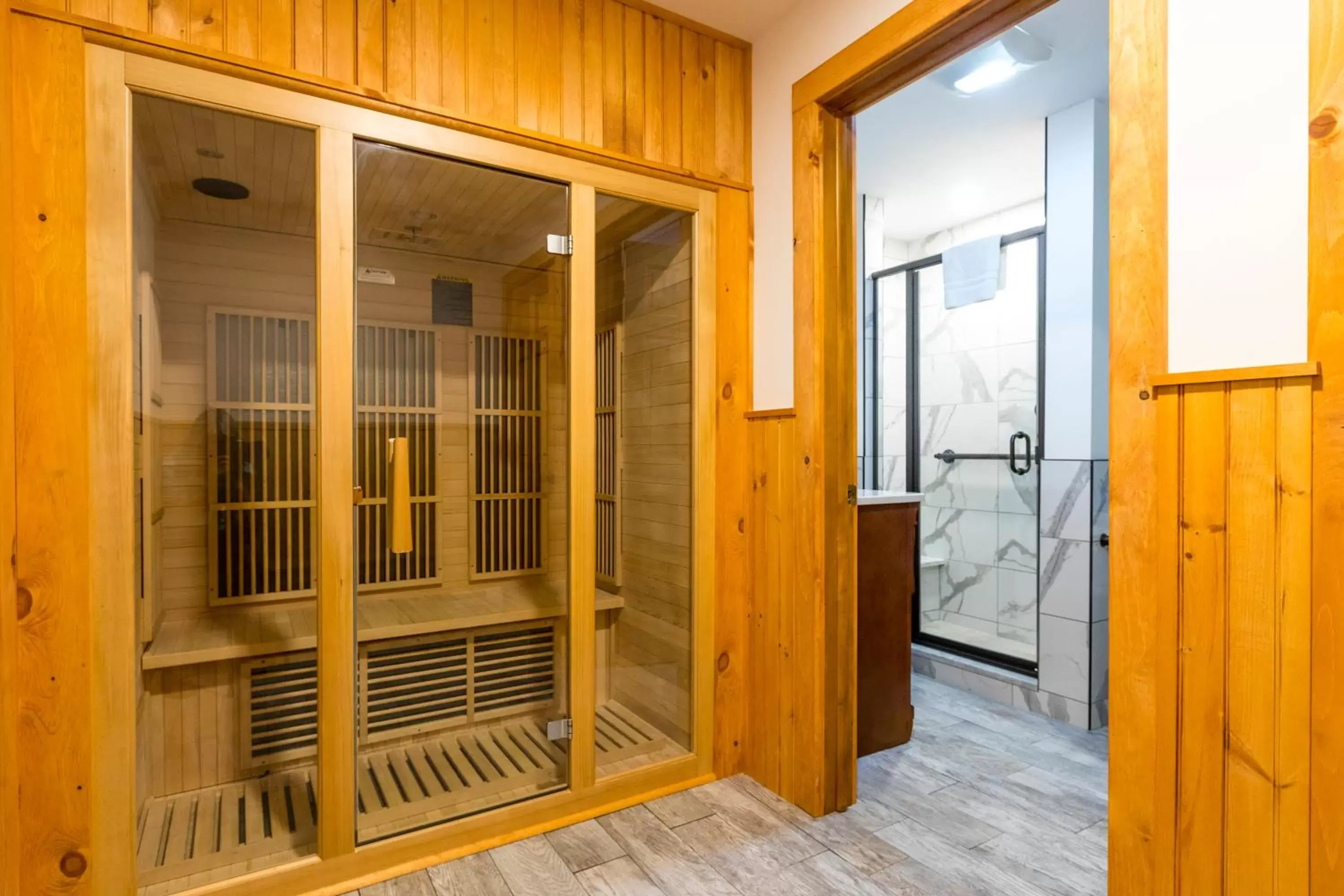 Sauna in Garnet Hill Lodge