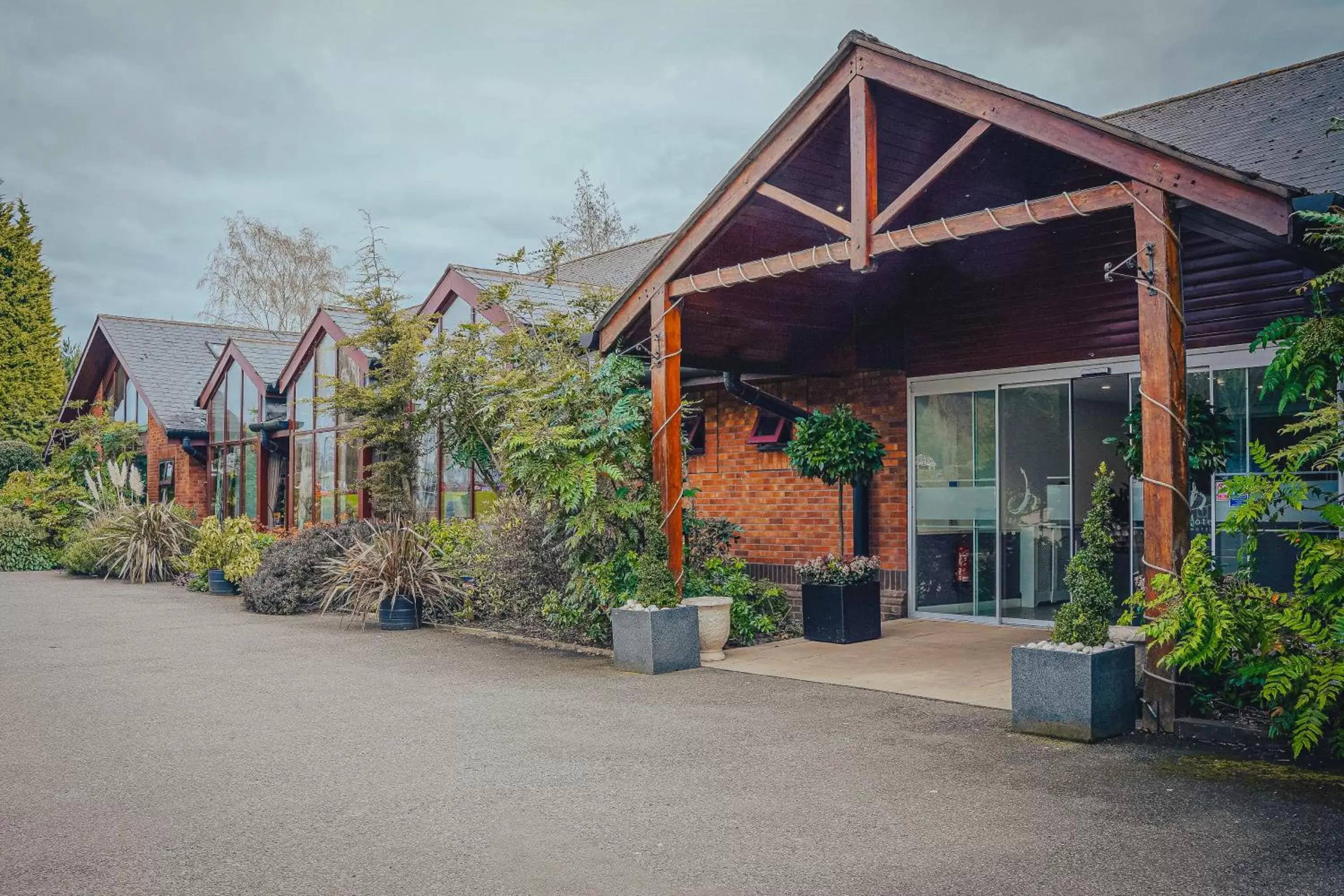 Property building in Draycote Hotel And Whitefields Golf Course Property building in Draycote Hotel And Whitefields Golf Course