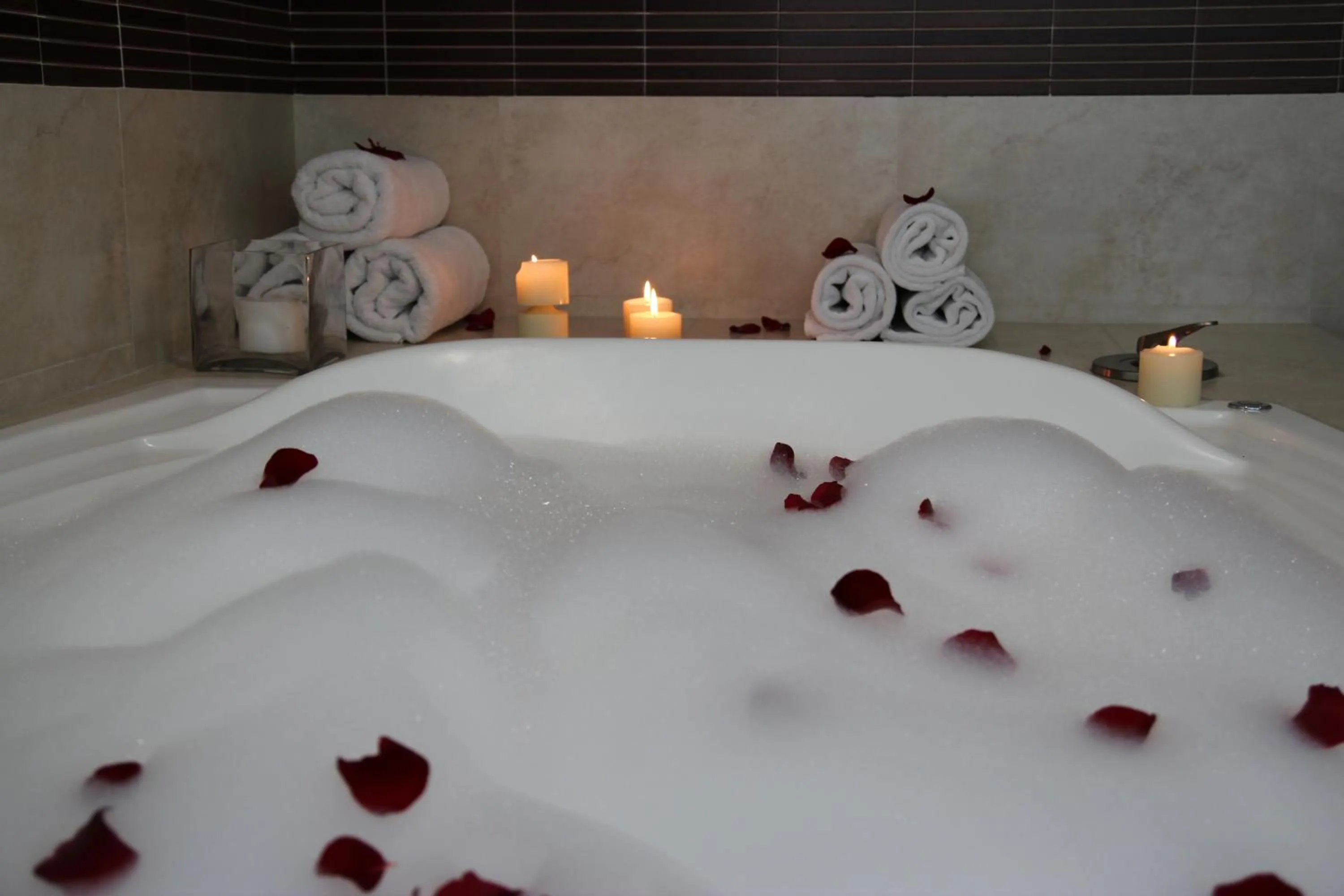 Hot Spring Bath in Hotel Rio 1300