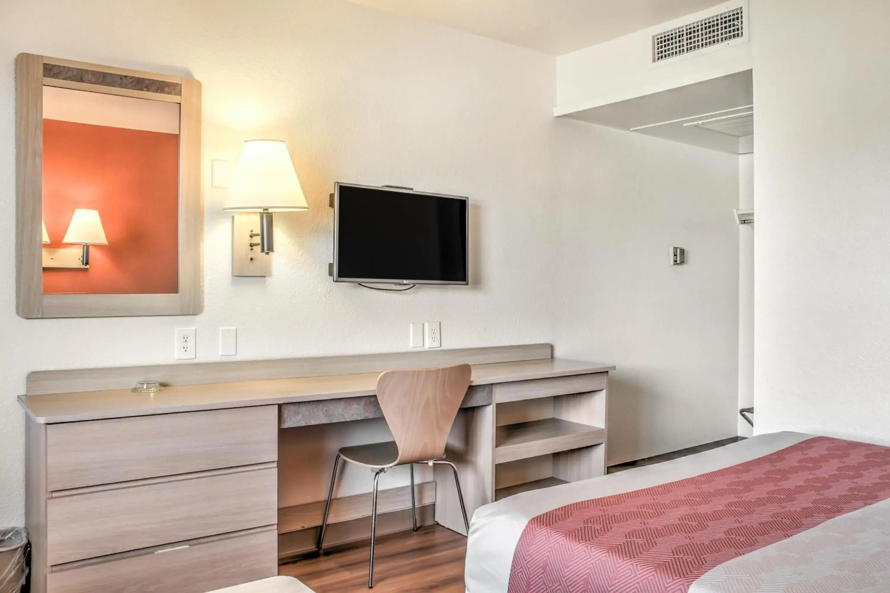 Bathroom, TV/Entertainment Center in Motel 6 Mojave, CA