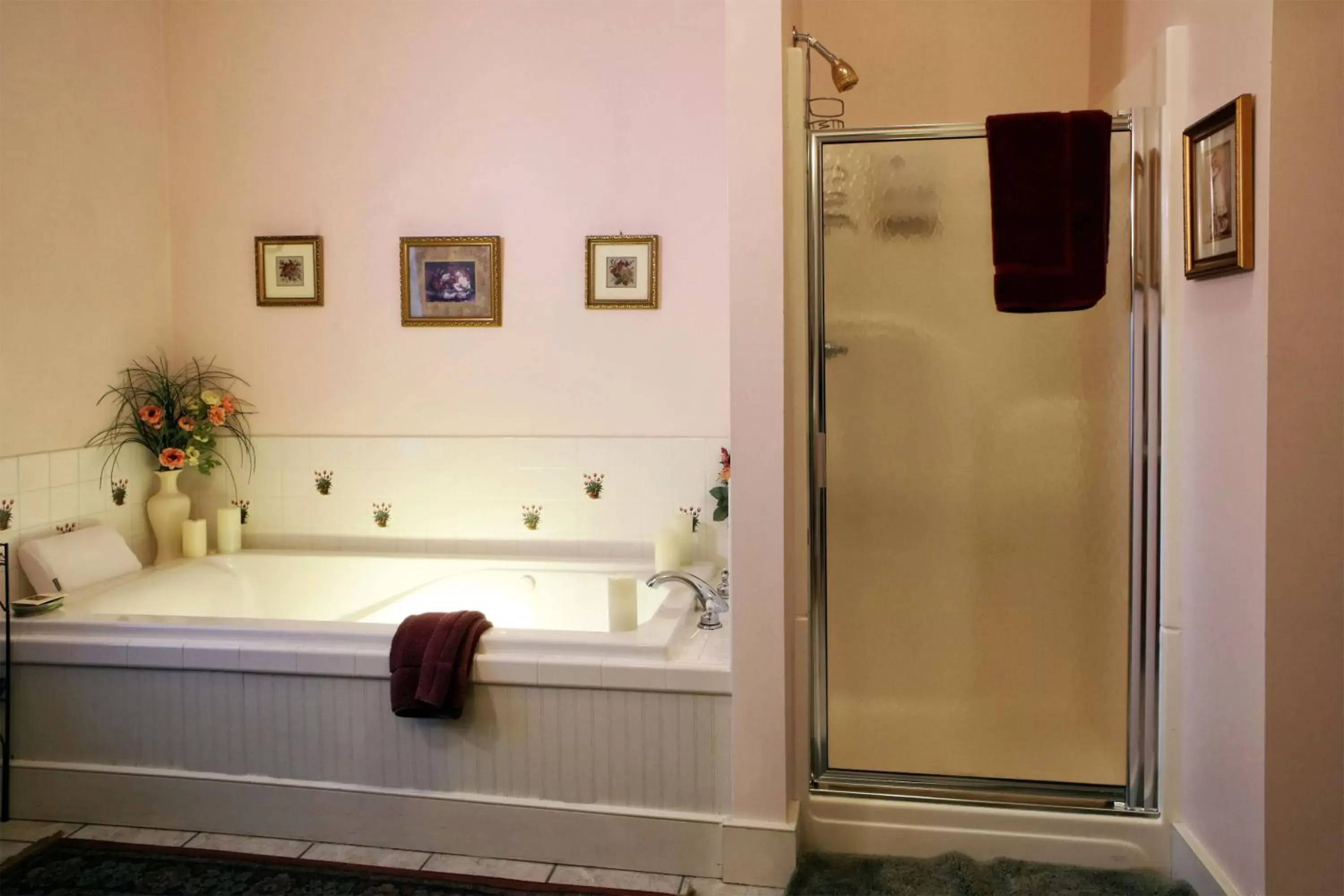 Bathroom, Bed in Barrister's Bed & Breakfast