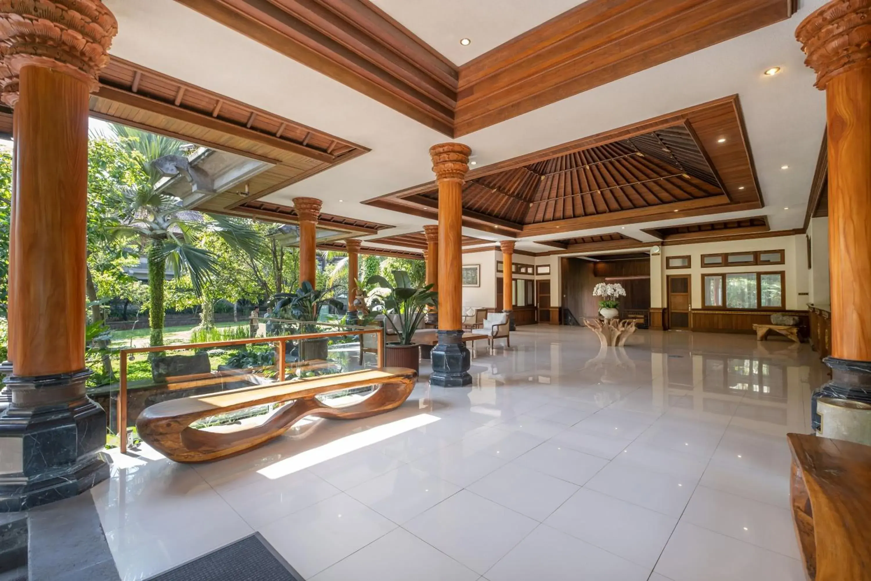 Lobby or reception in Bhuwana Ubud Hotel and Farming