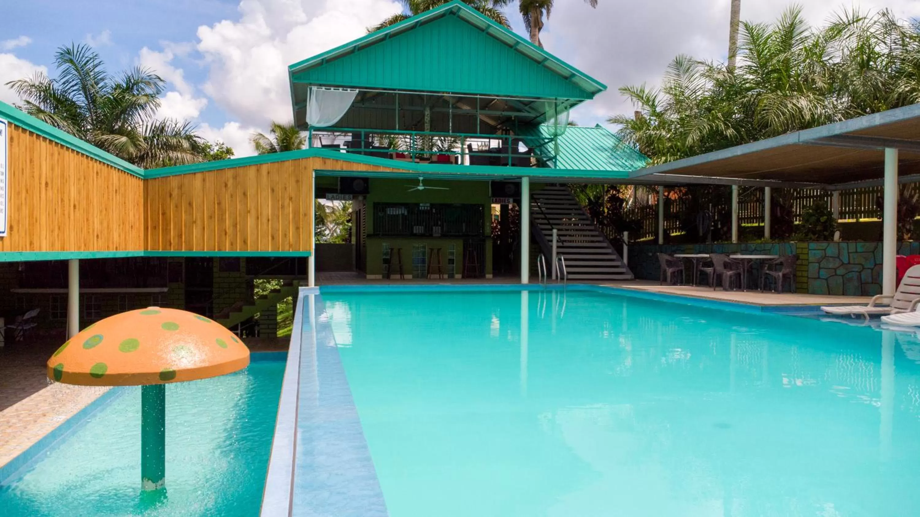 Swimming pool in Rumors Resort Hotel