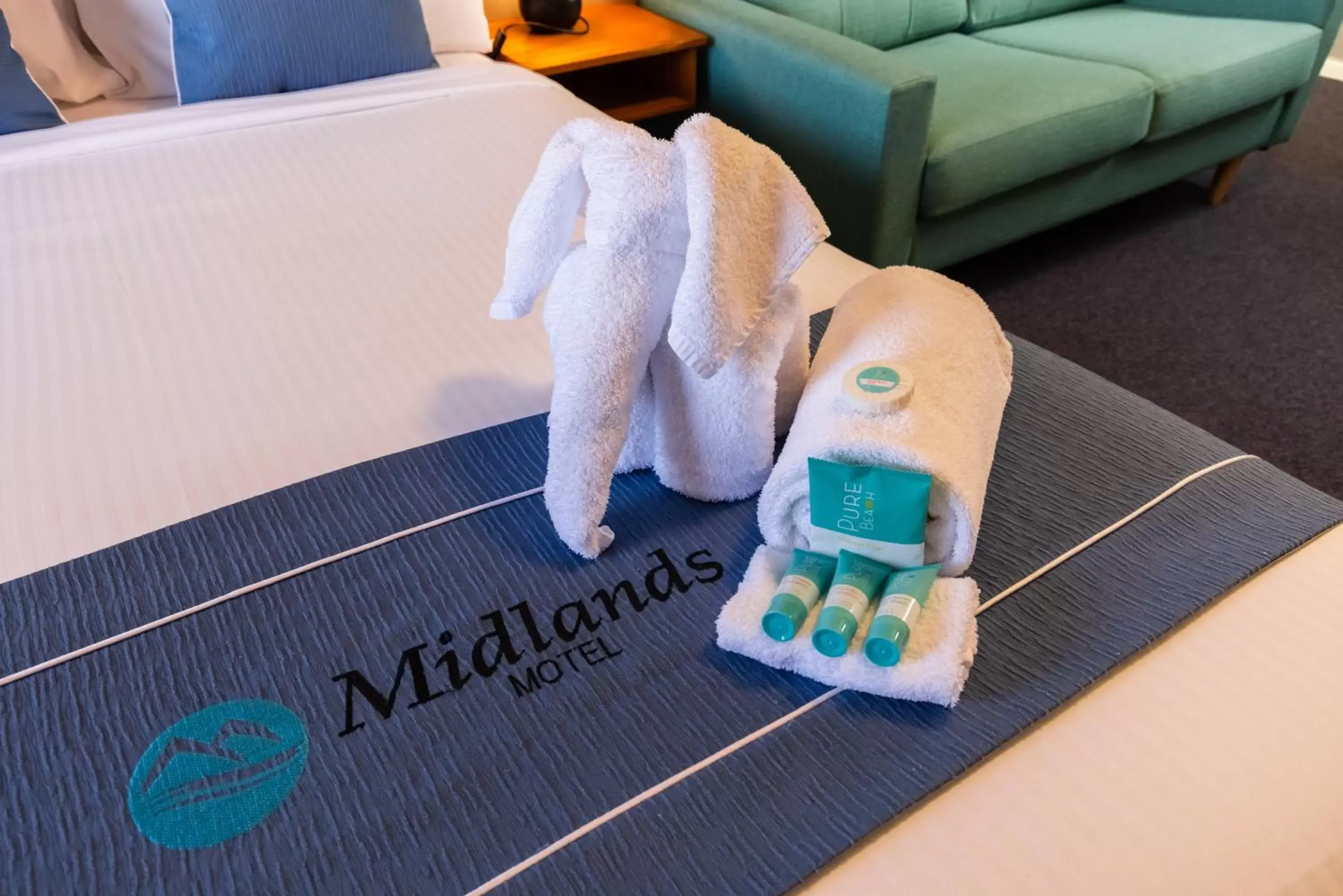 Standard Twin Room in Midlands Motel Standard Twin Room in Midlands Motel