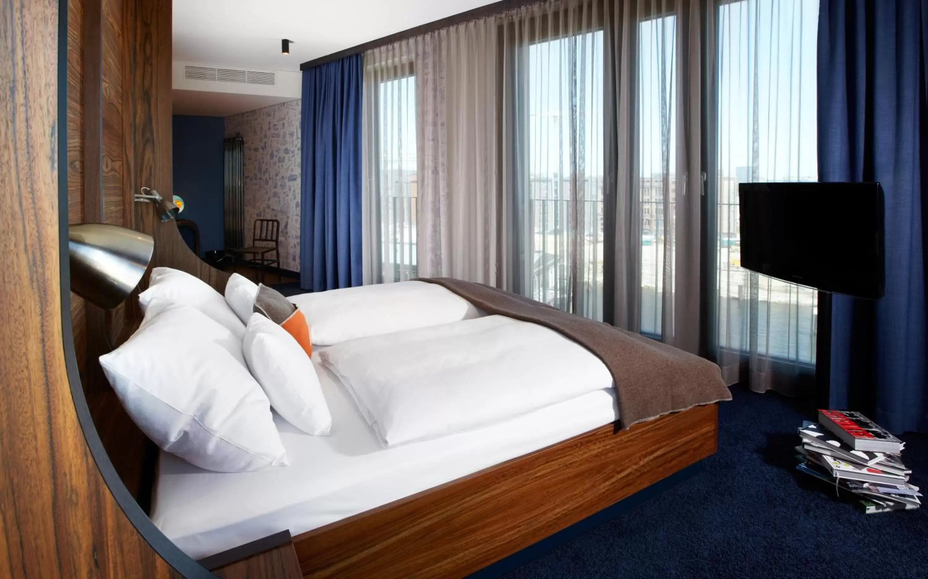 Bed in 25hours Hotel Hamburg HafenCity