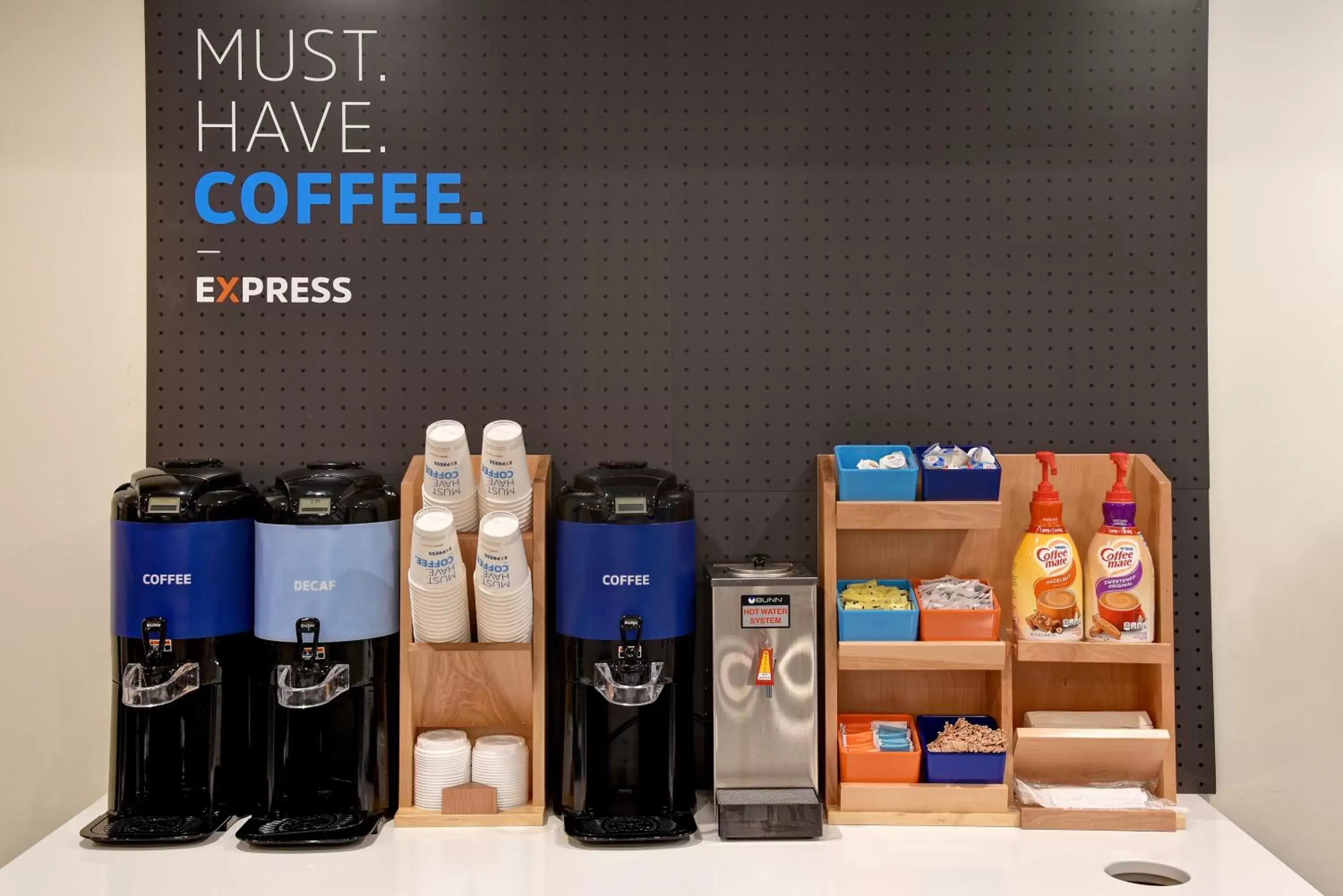 Coffee/tea facilities in Holiday Inn Express & Suites - Ottawa, an IHG Hotel