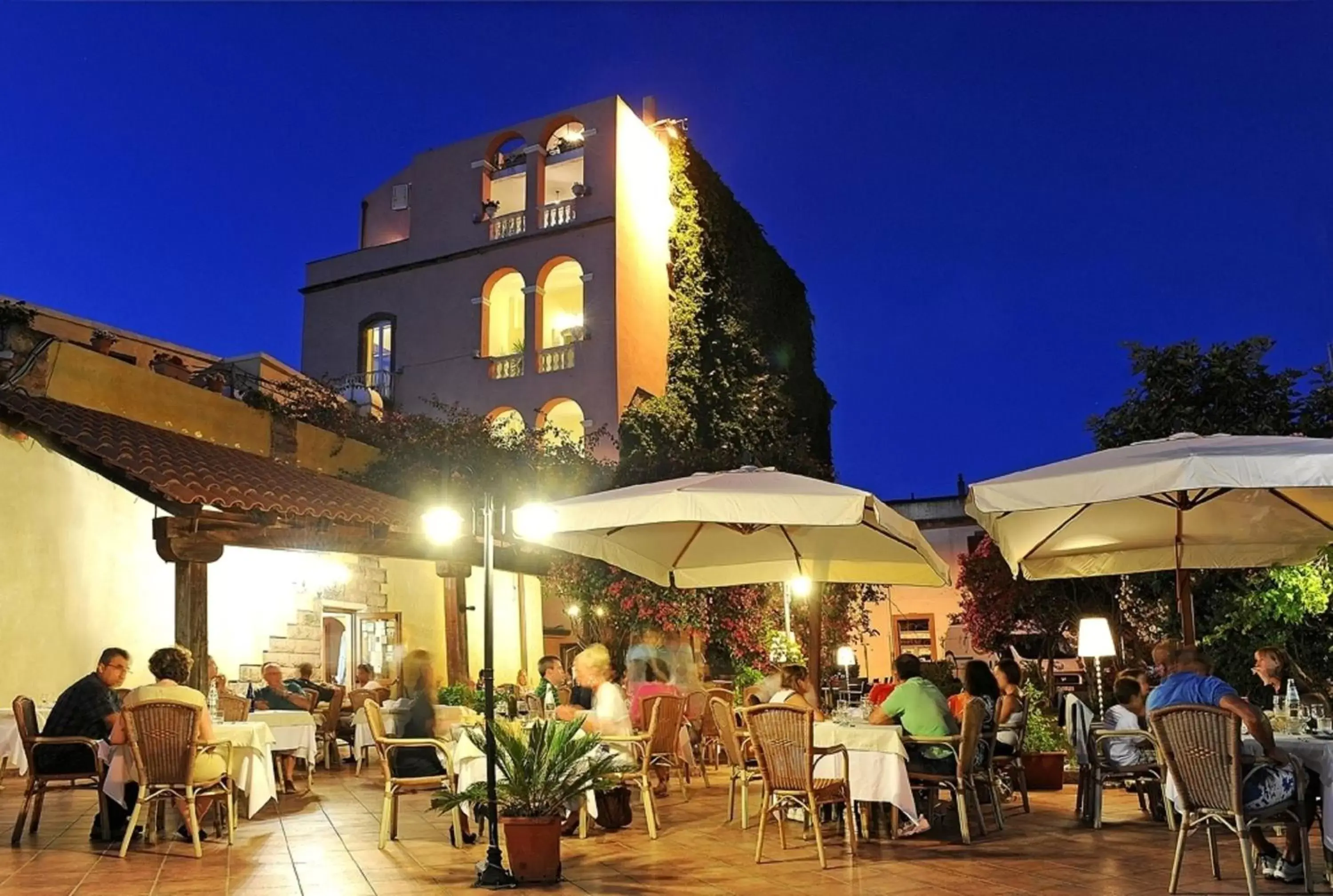 Restaurant/Places to Eat in Palazzo Pischedda