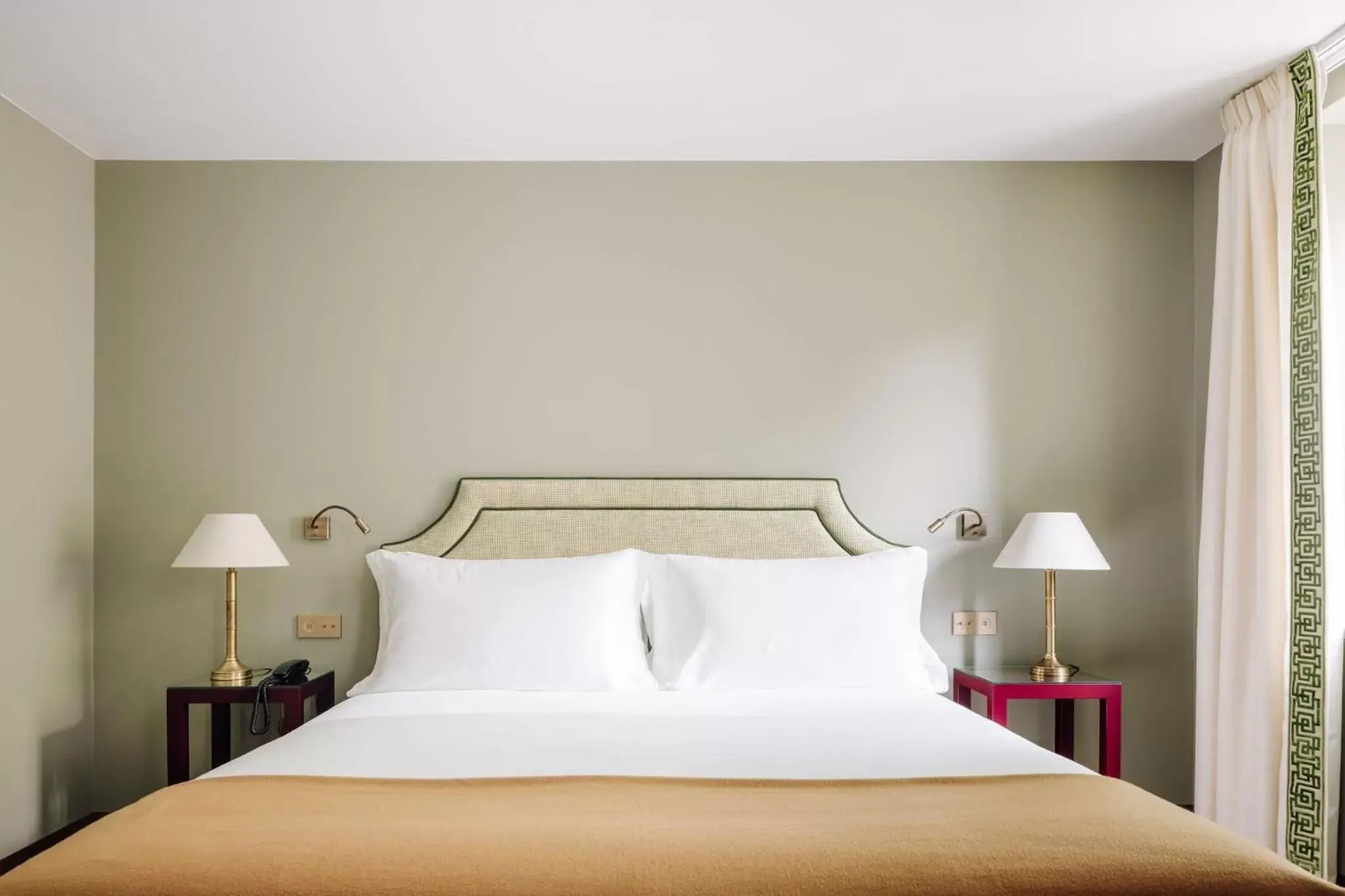 Bed in Hotel das Amoreiras - Small Luxury Hotels of the World