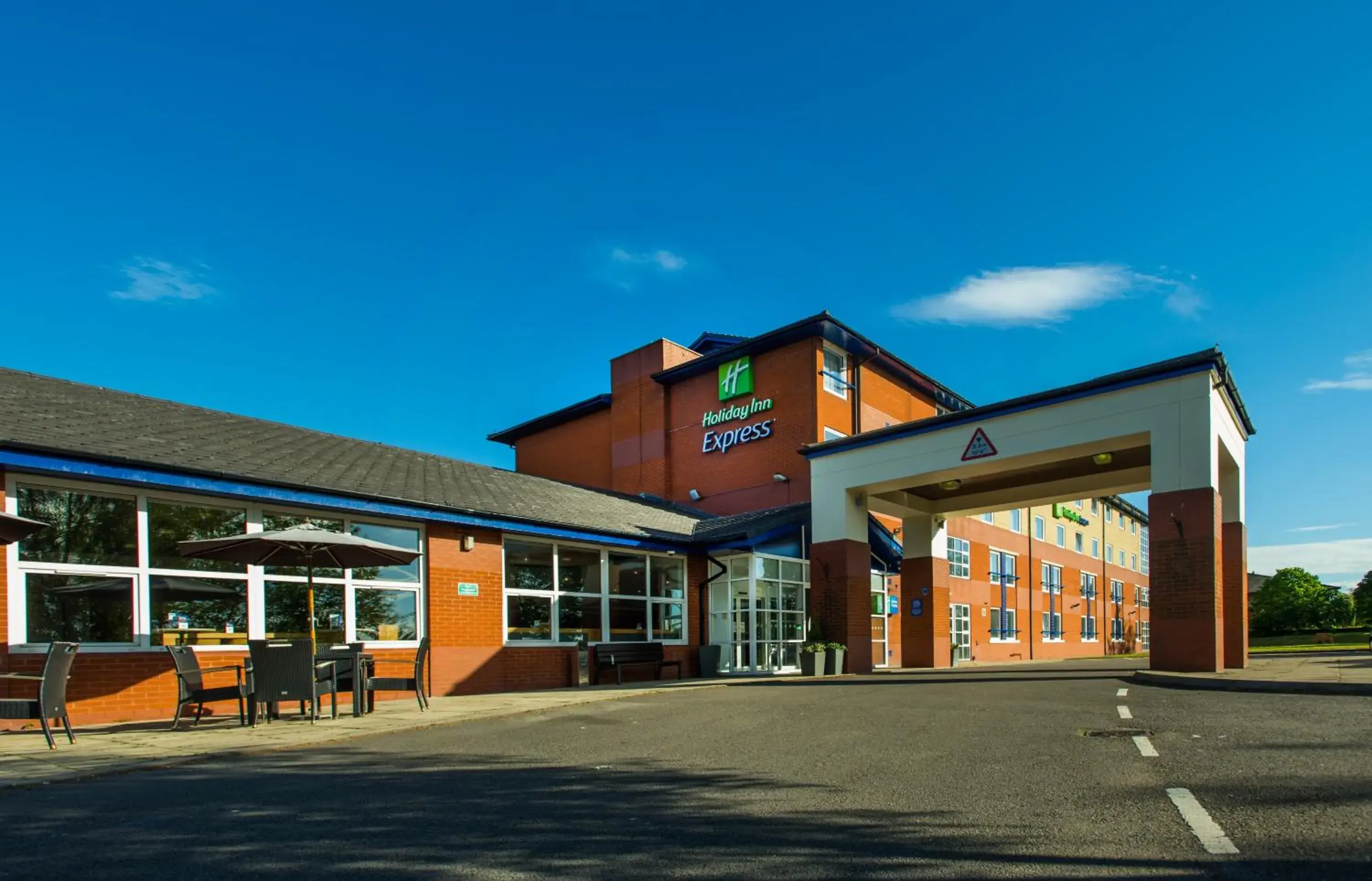 Property Building in Holiday Inn Express Burton On Trent