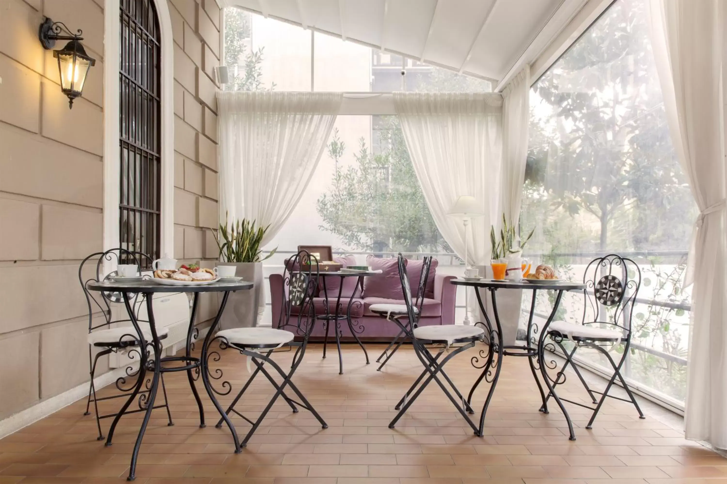 Balcony/Terrace, Restaurant/Places to Eat in Villa Pirandello