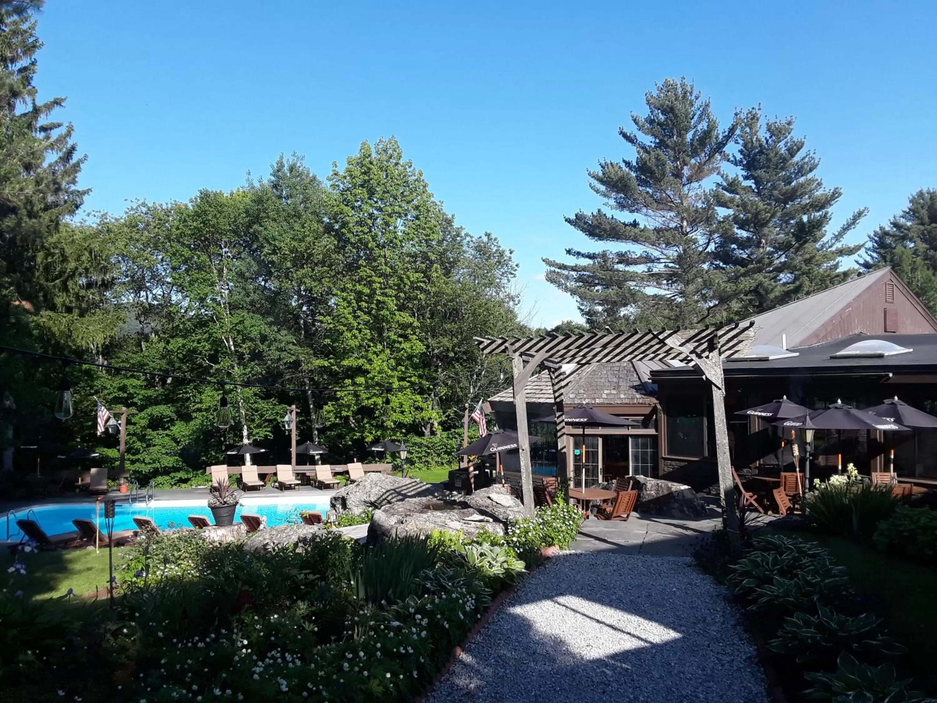 Property building, Swimming Pool in Summit Lodge