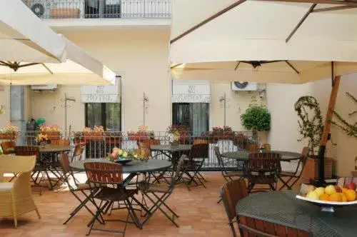 Balcony/Terrace, Restaurant/Places to Eat in Hotel Agathae