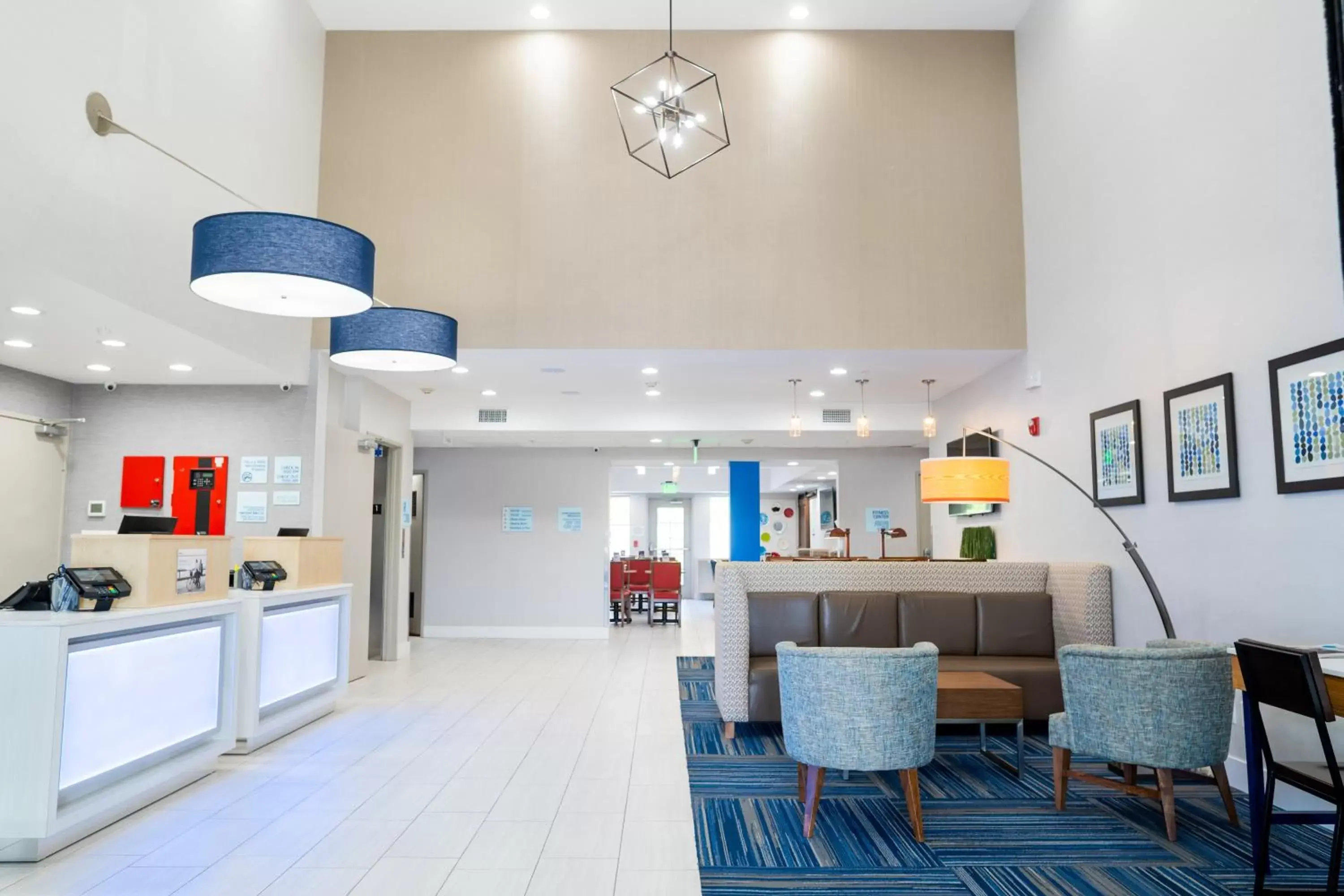 Lobby or reception, Lobby/Reception in Holiday Inn Express & Suites - Lake Forest, an IHG Hotel