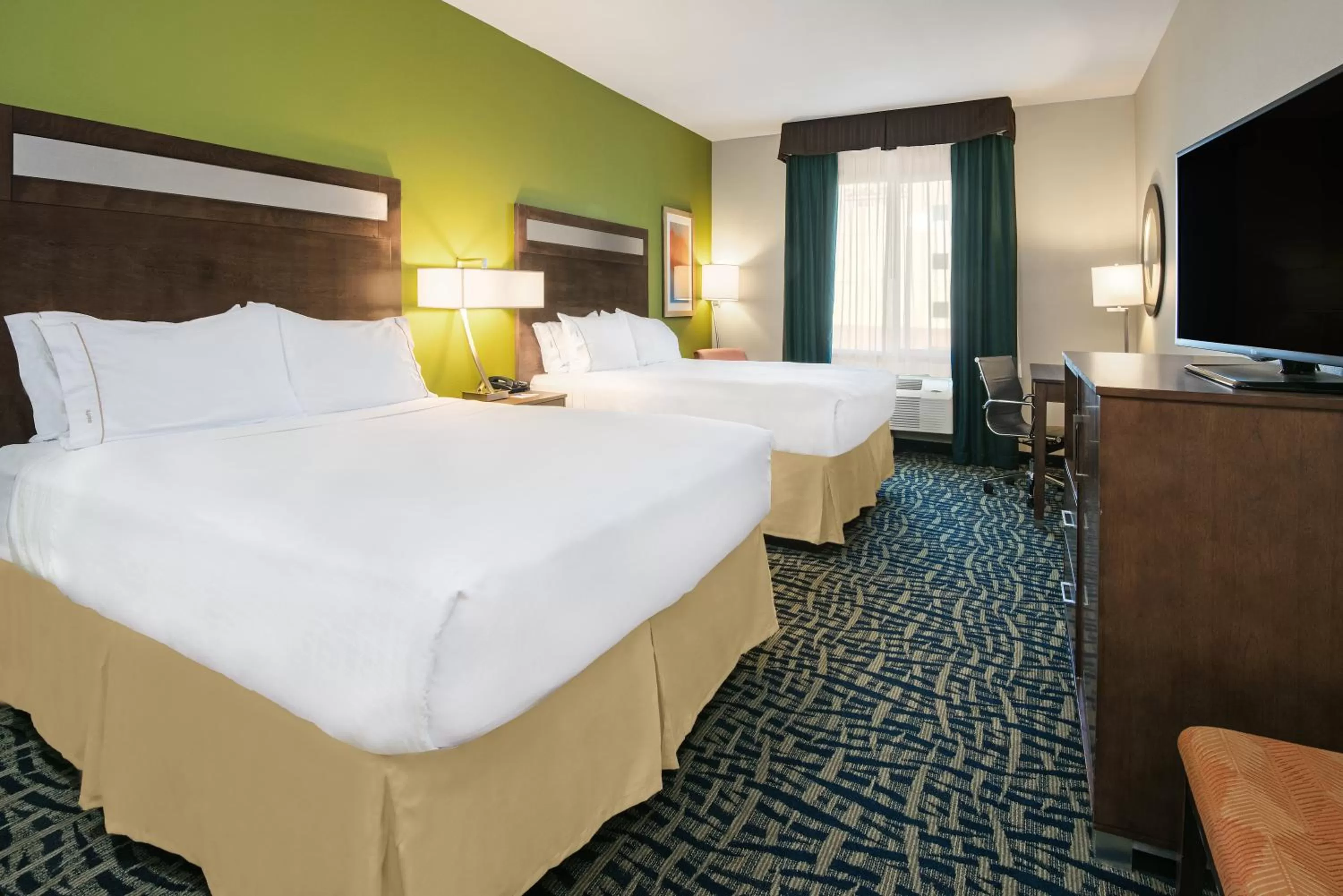 Photo of the whole room, Bed in Holiday Inn Express Hotel and Suites Monahans I-20 by IHG