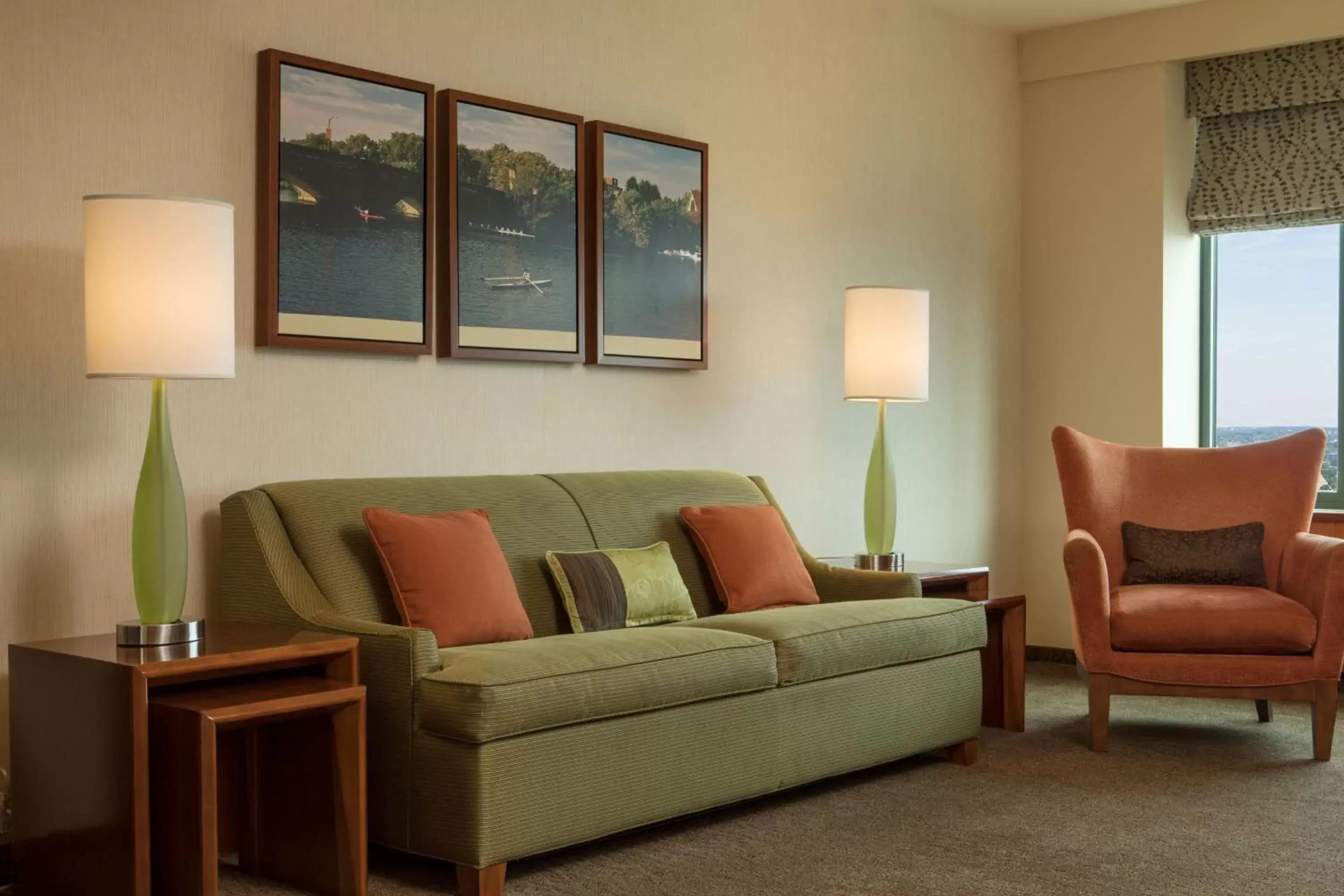 Photo of the whole room, Seating Area in Sheraton Boston Hotel